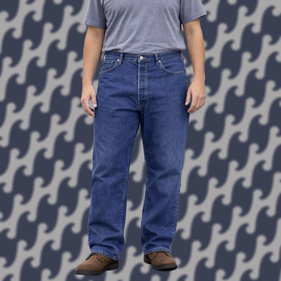Levi's Levi's 501 Mens Jeans Blue 44x32 Straight Leg Button Fly Denim Cotton 90s Cowboy Mens Size US 44 / EU 60 - 1 Thumbnail