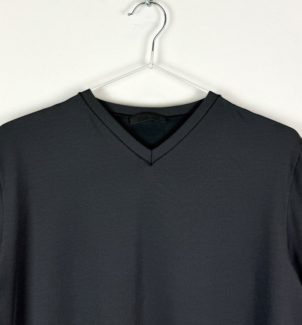 Prada Prada Milano V-neck Short Sleeve T-shirt Women’s Size L Gray Size L / US 10 / IT 46 - 2 Thumbnail