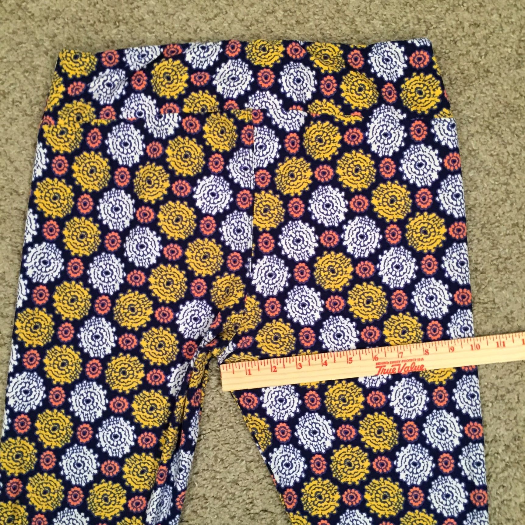 Vintage LuLaRoe Tall & Curvy Leggings Floral Blue Jogger Elastic Waist Women 32 Inseam 27" TS Casual Vintage? Size 24" / US 00 / IT 34 - 7 Thumbnail