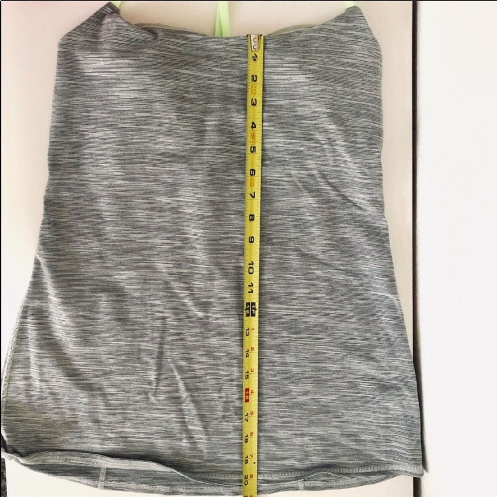 Lululemon LULULEMON Heather Grey Cross Strap Sports Bra Tank Top Shirt Size L / US 10 / IT 46 - 7 Thumbnail
