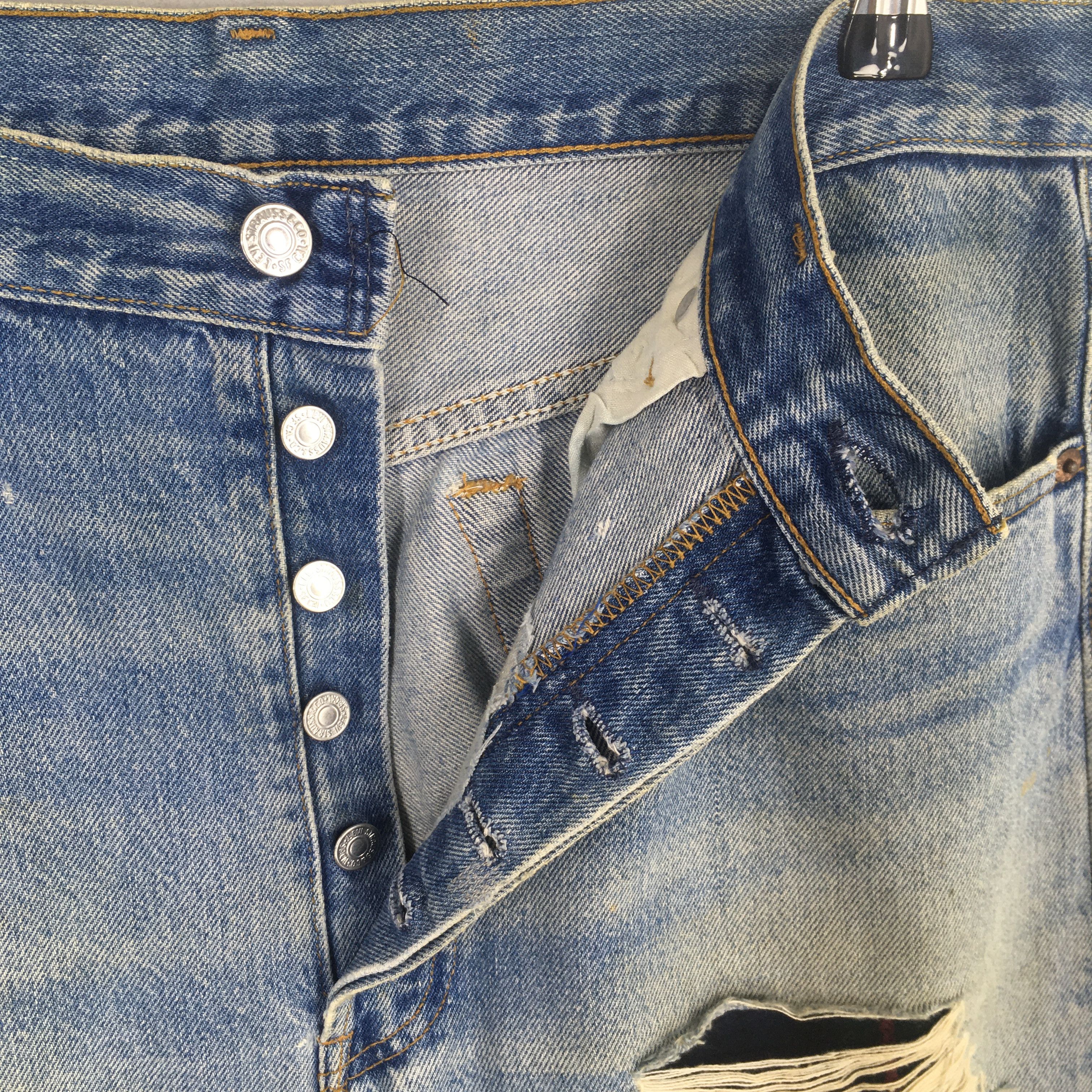 Size 33x28.5 Vintage 80s Levi's 501 Faded Blue Jeans