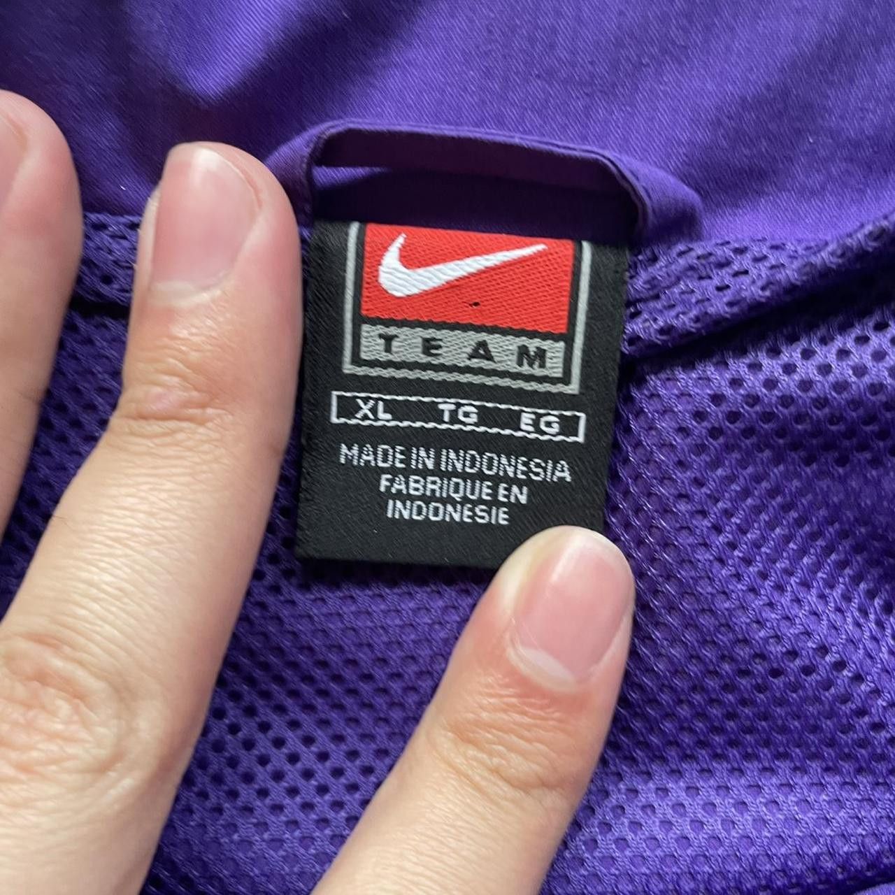 Nike Vintage Y2K 90's Purple Nike Windbreaker Size US XL / EU 56 / 4 - 4 Thumbnail