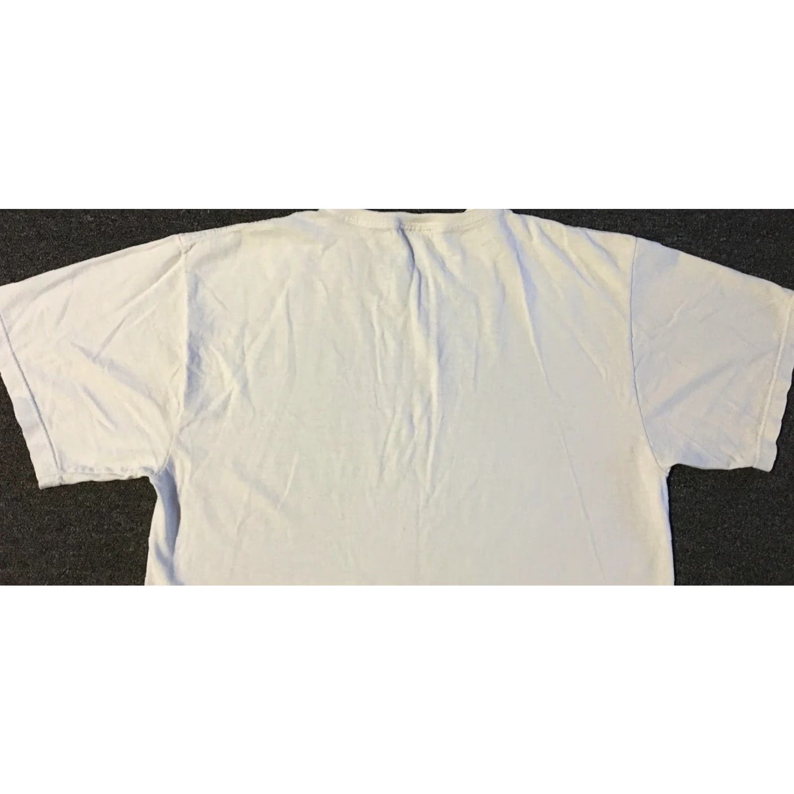 Nike VINTAGE Nike Faded Big Center Swoosh Shirt M 90s Hip Hop Grunge White Mens shirt Size US M / EU 48-50 / 2 - 7 Thumbnail