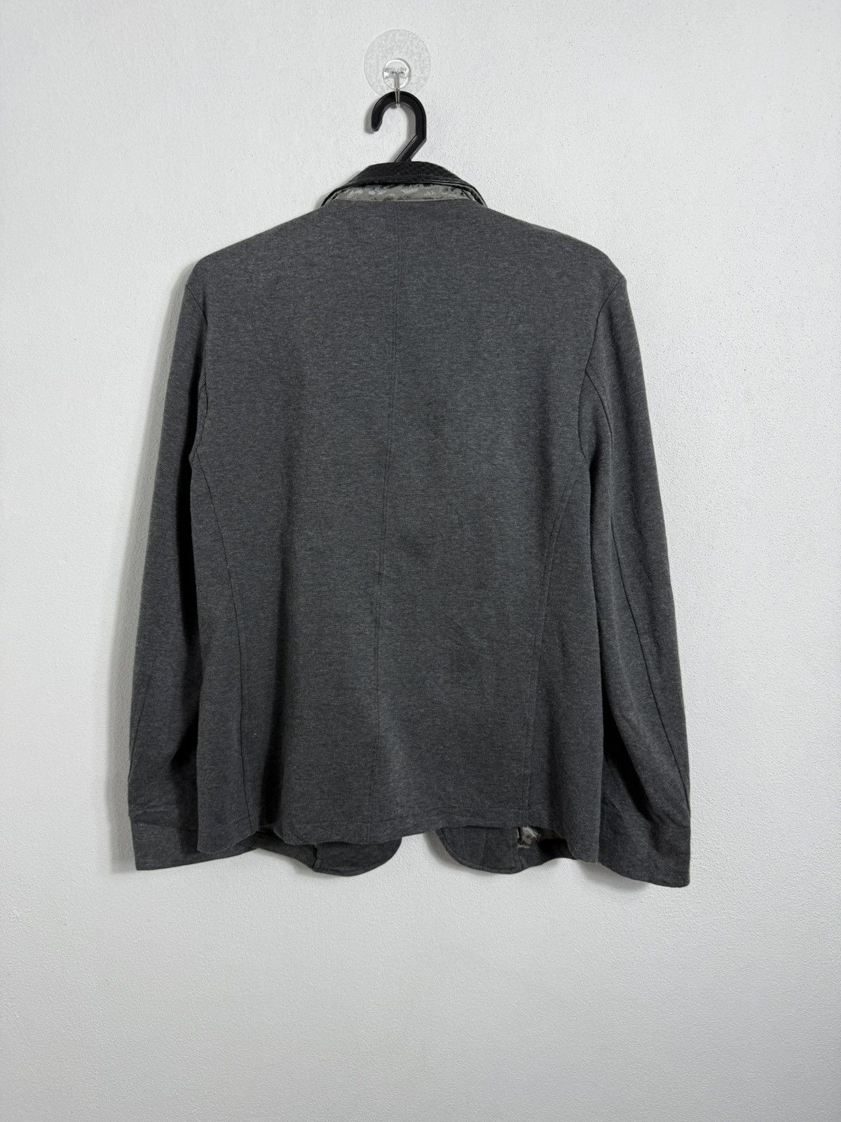 semanticdesign ISAMU KATAYAMA STYLE SINGLE BUTTON JUMPER PYTHON COLLAR Size US L / EU 52-54 / 3 - 5 Thumbnail