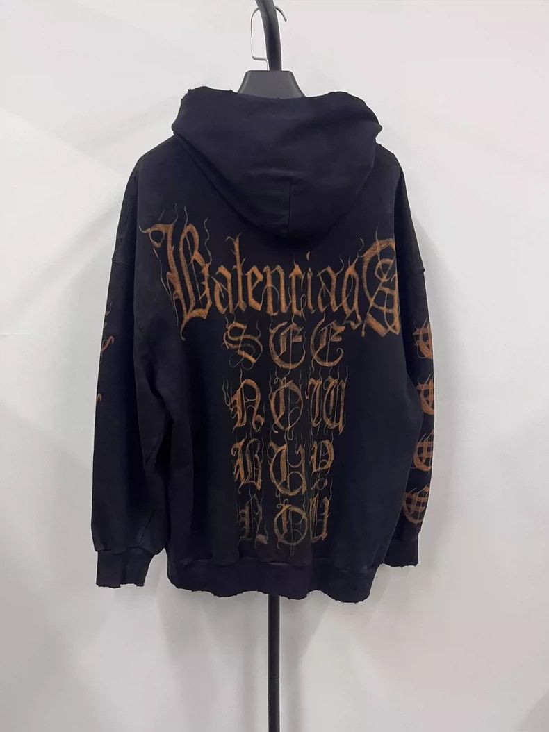 BALENCIAGA スライムロゴ　フーディ Amazon.co.jp: (バレンシアガ) BALENCIAGA 裏起毛 スライムロゴ