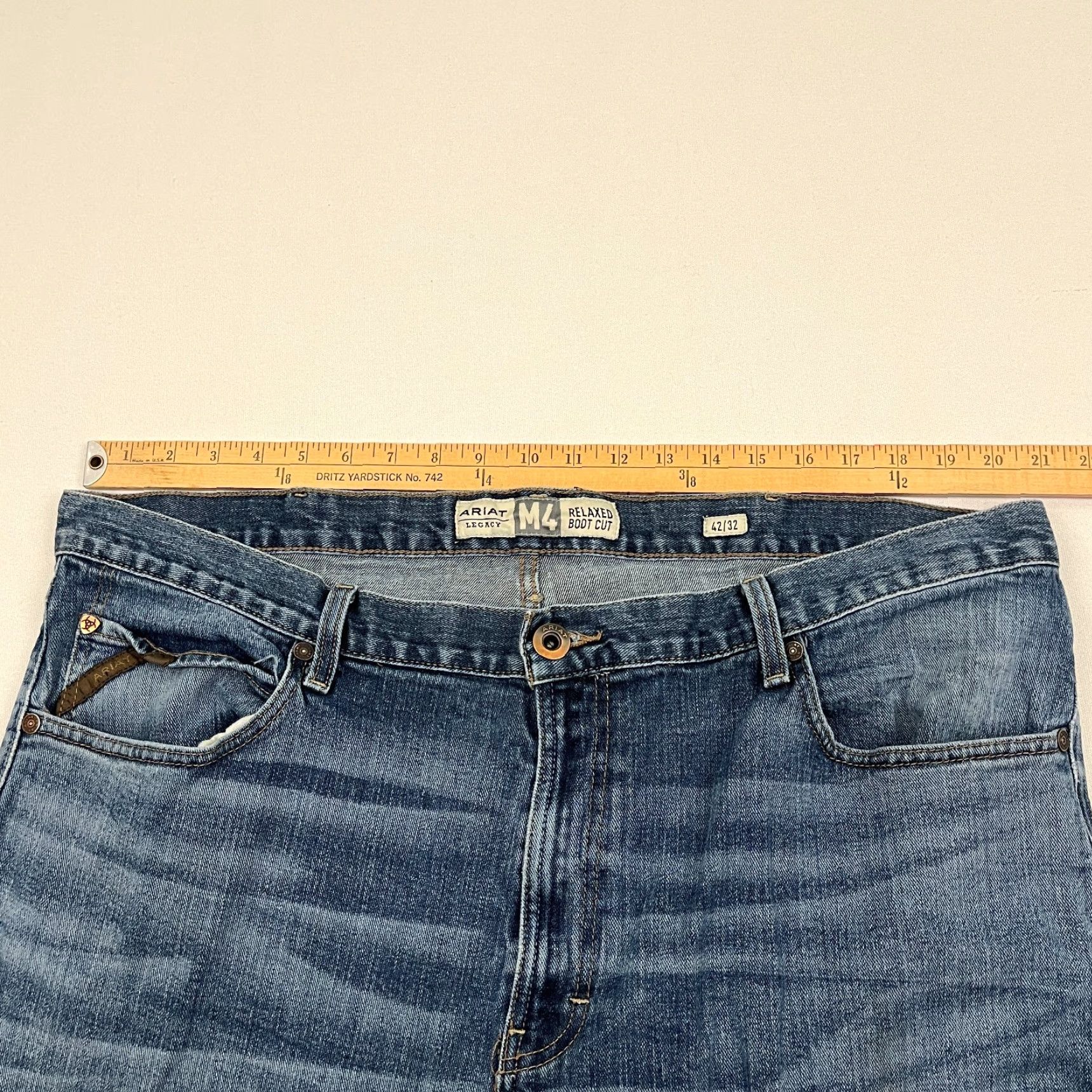 Ariat Ariat Legacy M4 Mens 42 x 30 Relaxed Boot Cut Denim Jeans Blue (Cowboy Western) Mens Jeans Size US 9 / EU 42 - 4 Thumbnail