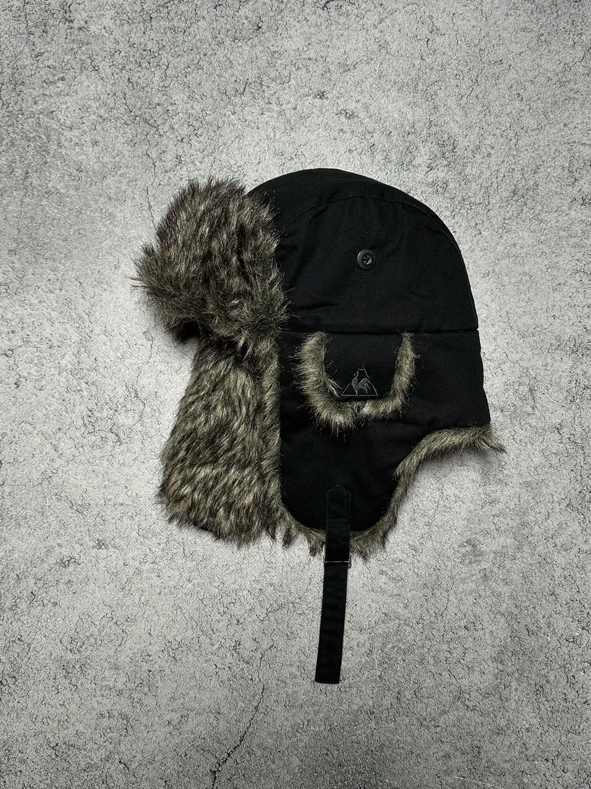 Le Coq Sportif Le Coq Sportif Y2K Fuzzy Ushanka Beanie Hat Mohair Faux Fur Size ONE SIZE - 2 Thumbnail