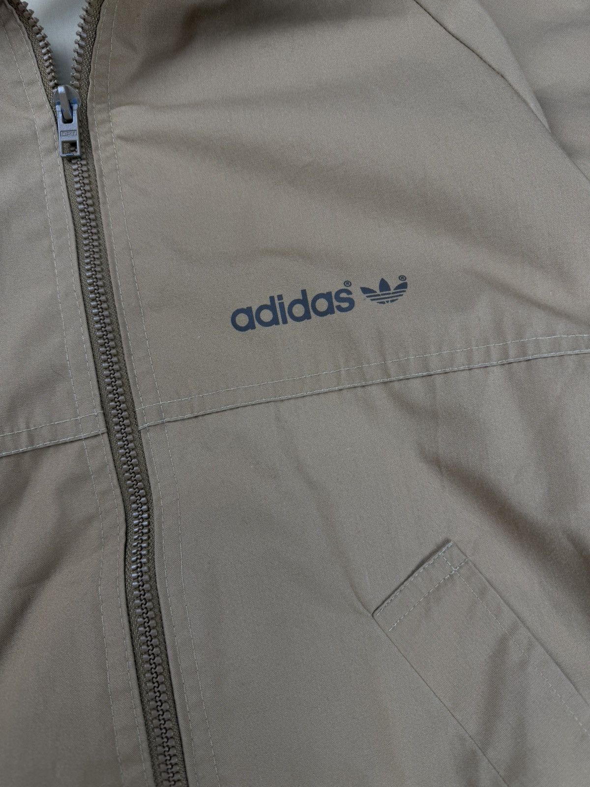 Adidas Vintage Adidas Originals Jacket Made in Finland Size M Size US M / EU 48-50 / 2 - 6 Thumbnail