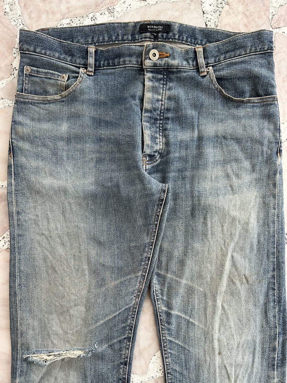 Burberry Burberry Denim Distress Casual Jeans Size US 30 / EU 46 - 4 Thumbnail