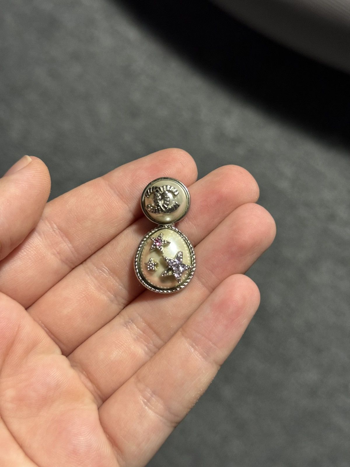 Chanel Chanel Vintage Earning Size ONE SIZE - 1 Thumbnail