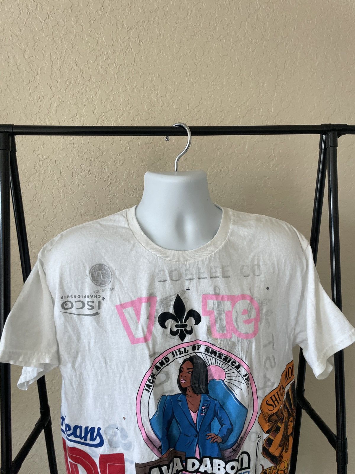 Gildan Shuck Around & Find Out New Orleans Pride t shirt Size US L / EU 52-54 / 3 - 2 Thumbnail