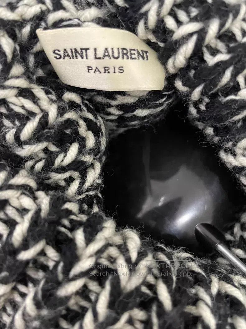 Saint Laurent Paris Saint Laurent Paris Black and White Knit Snowflake High Ne Size US S / EU 44-46 / 1 - 6 Thumbnail
