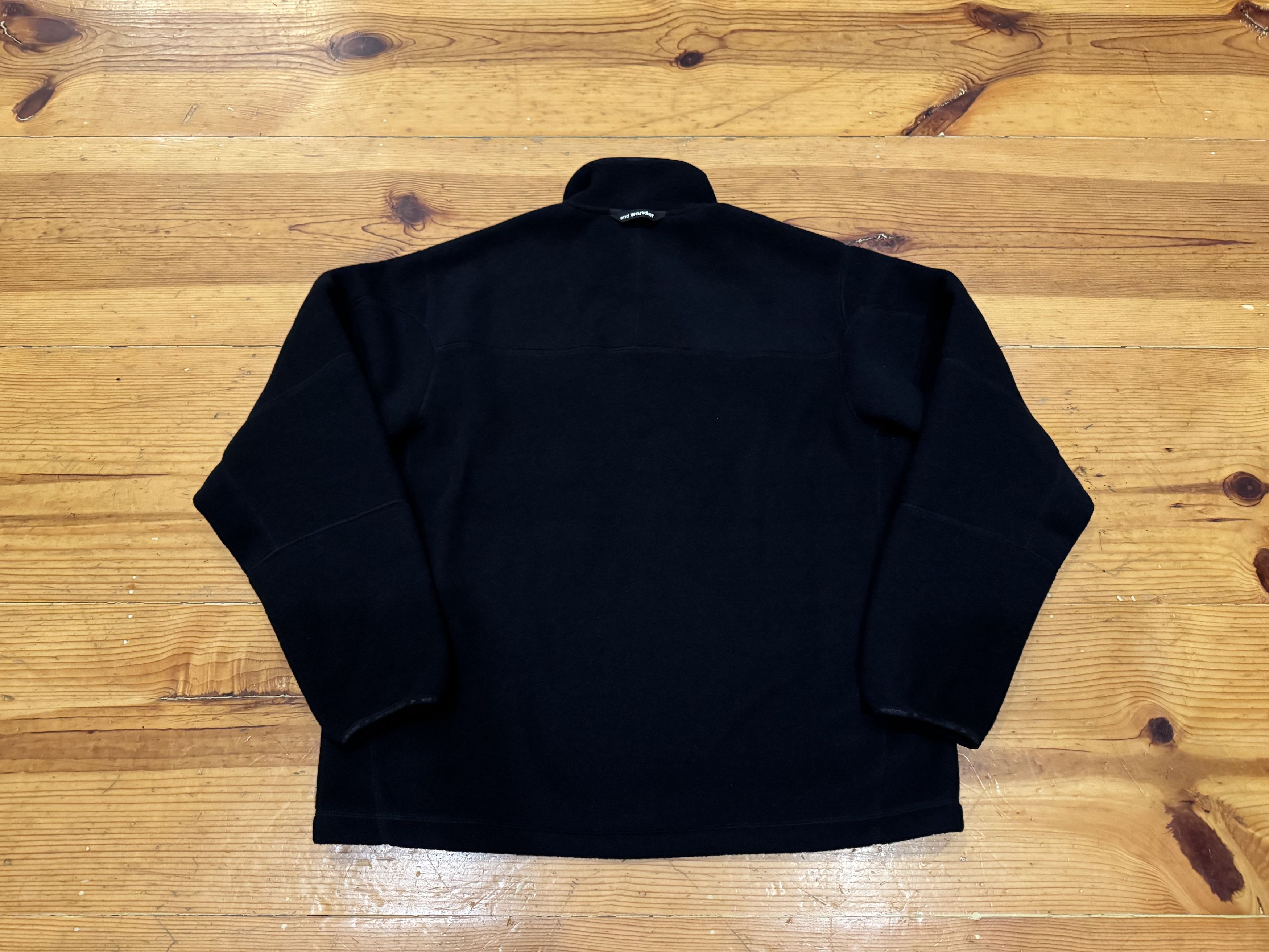 And Wander And Wander Woold Fleece Pulover Black sz. L Size US L / EU 52-54 / 3 - 9 Thumbnail