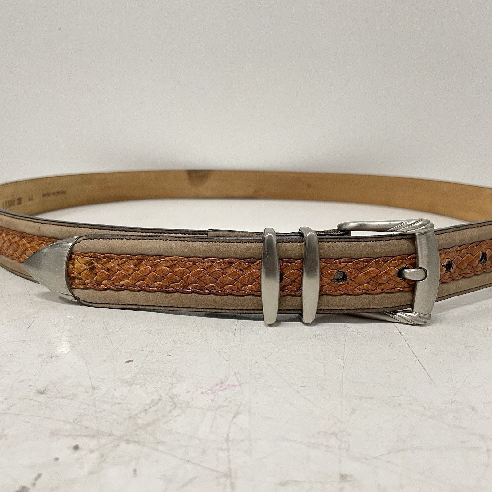 Tommy Bahama Tommy Bahama Men's Size XL (44) Tan Spanish Leather Belt Size 44 - 3 Thumbnail