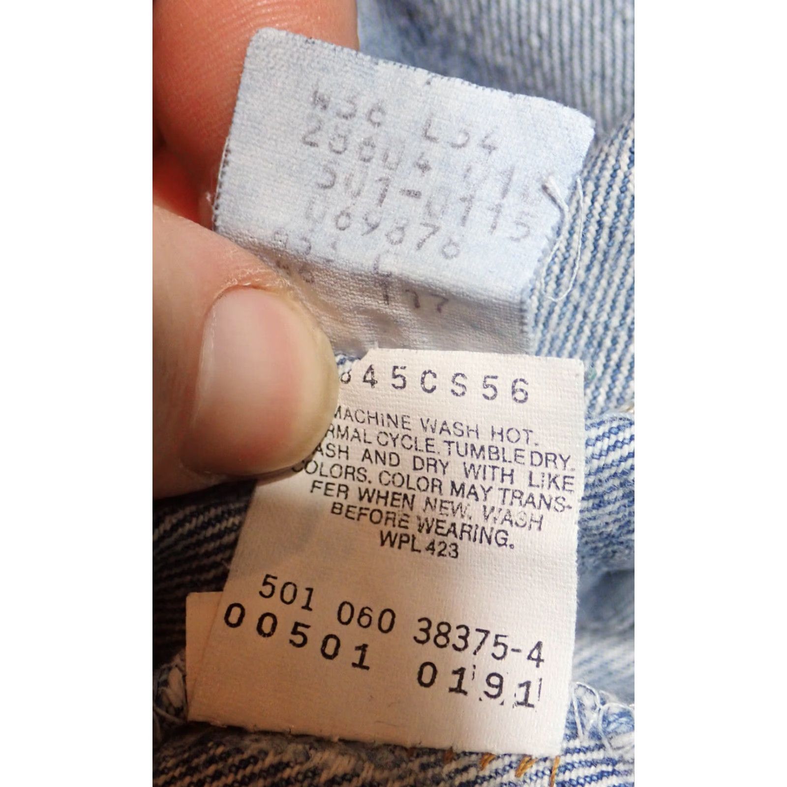 Levi's VINTAGE Levi's 501 Jeans Men Adults Medium Blue 80s 90s Distressed Button Fly 35x32.5 Size US 36 / EU 52 - 3 Thumbnail