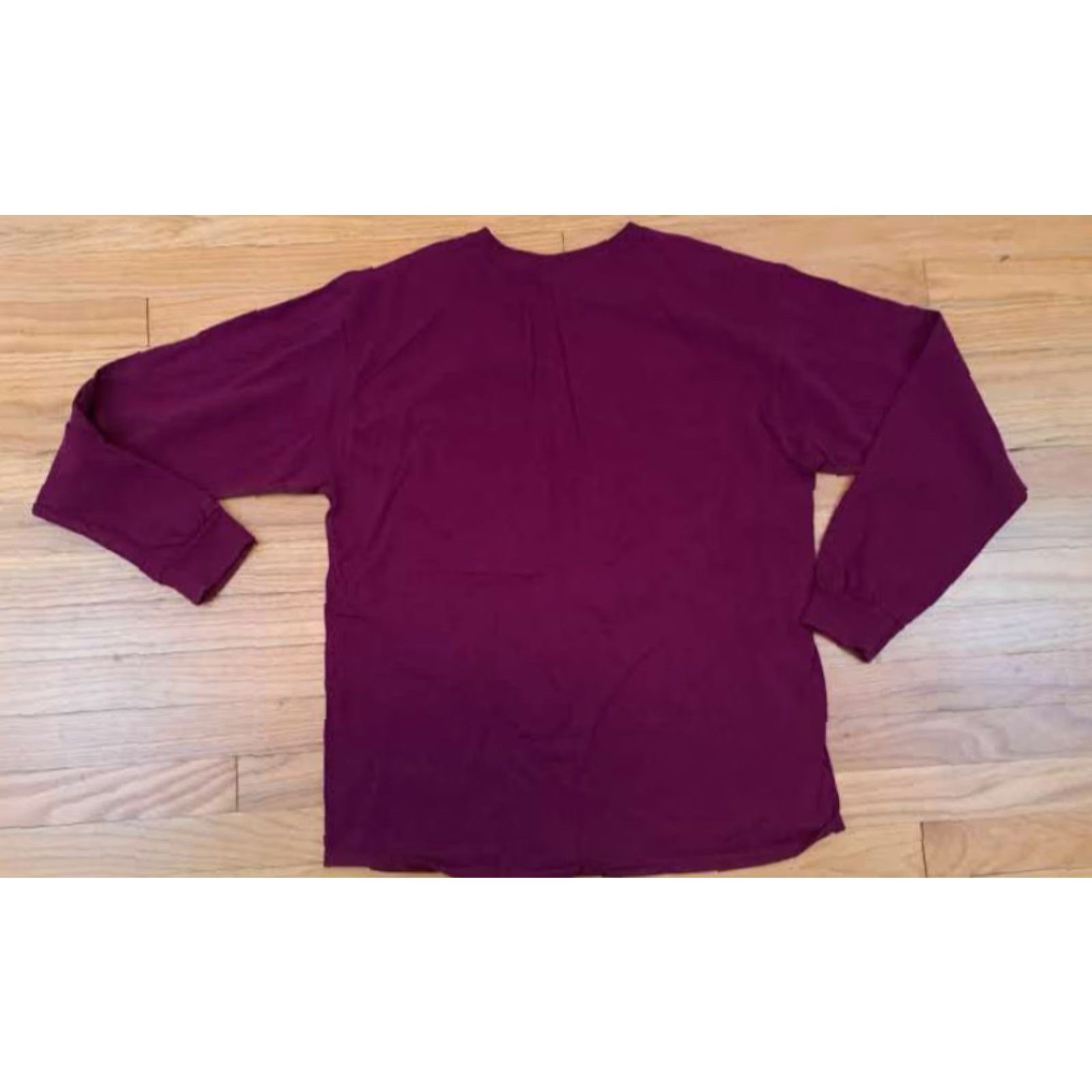 Vintage VINTAGE Central Michigan University Long Sleeve T-Shirt L Burgundy MV sports University 90s Womens Crew Neck Pullover Limited Size L / US 10 / IT 46 - 4 Thumbnail