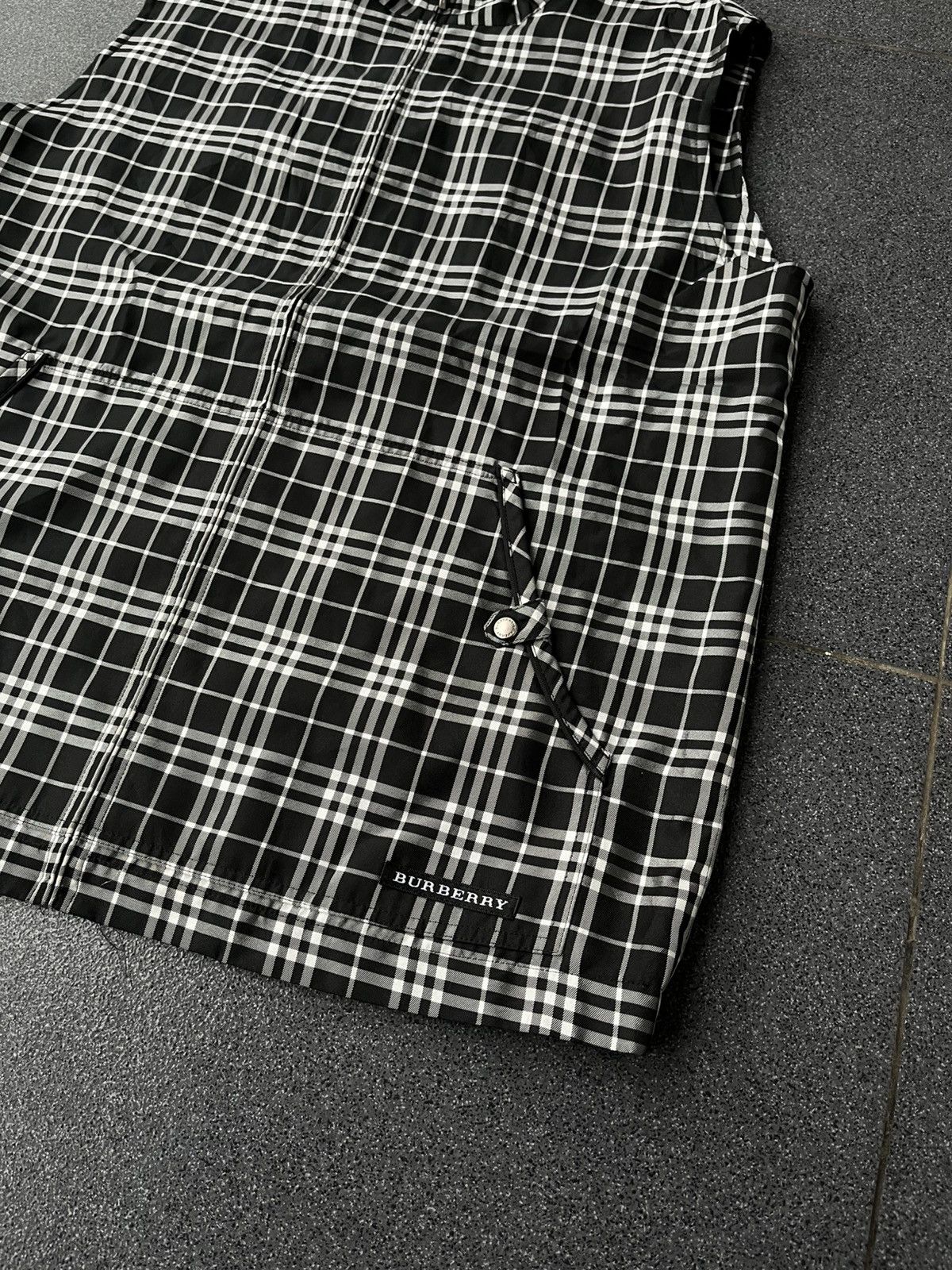 Burberry 🛒Vintage Burberry Nova Check golf Vest🛒 Size US L / EU 52-54 / 3 - 3 Thumbnail