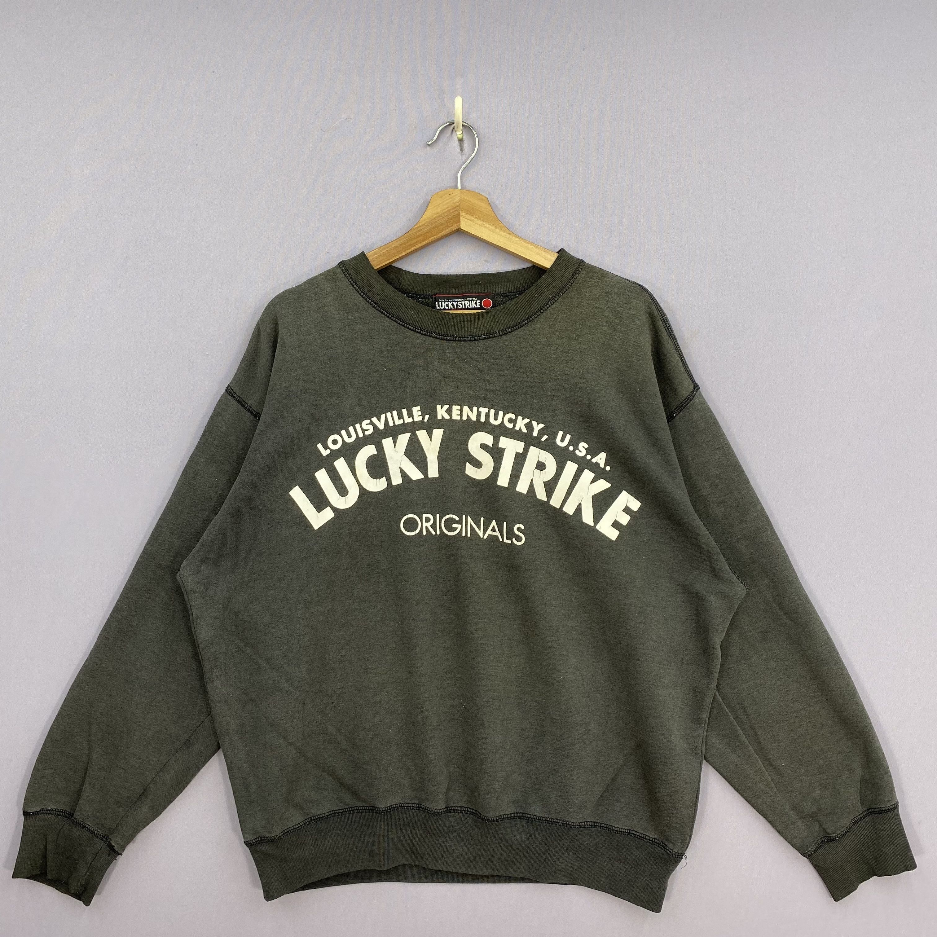 Vintage Vintage 90s Sun Faded Lucky Strike Originals Sweatshirt Size US XL / EU 56 / 4 - 2 Thumbnail