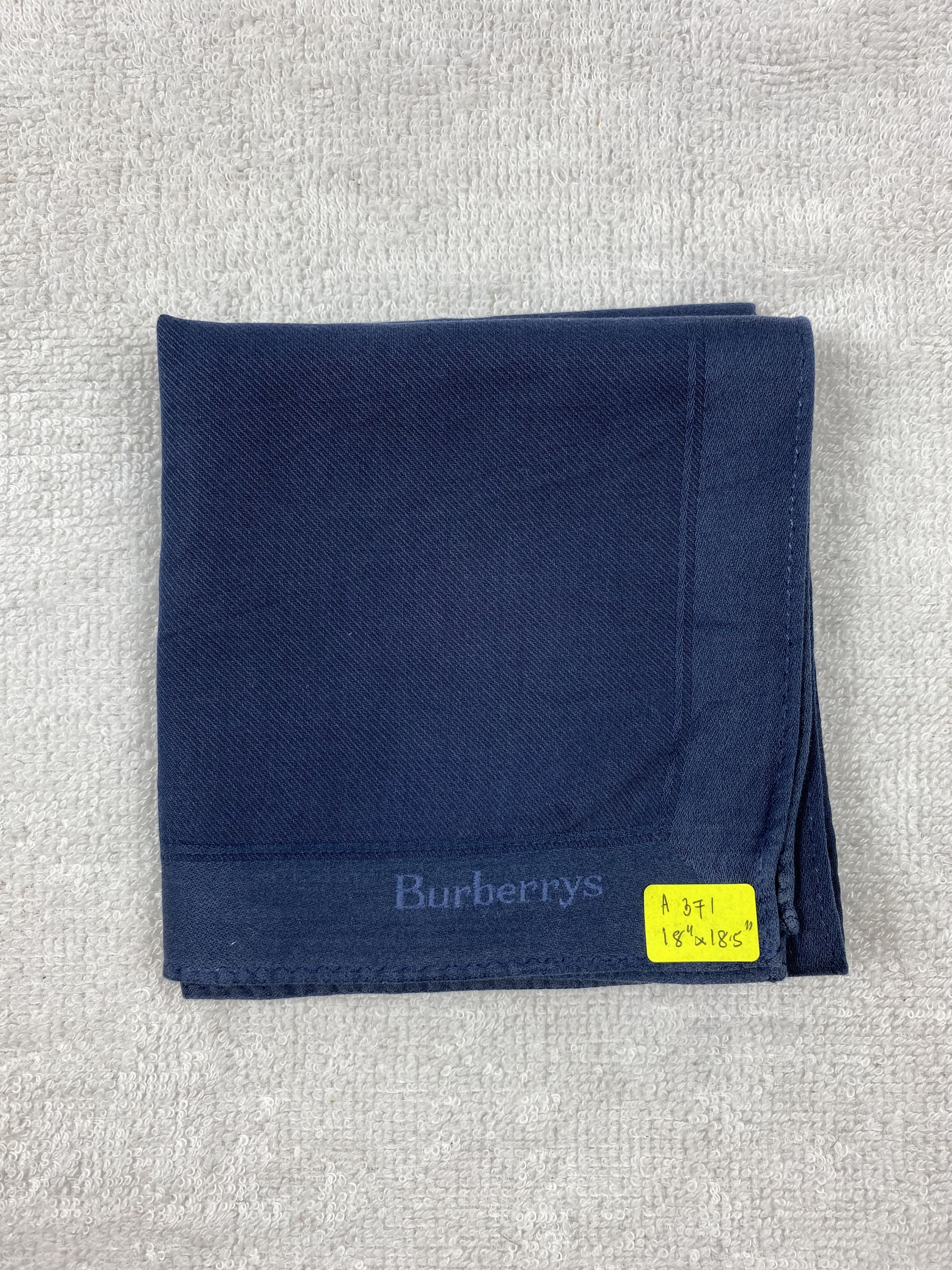 Burberry Burberrys Handkerchief / Bandana / Neckerchief Size ONE SIZE - 6 Thumbnail