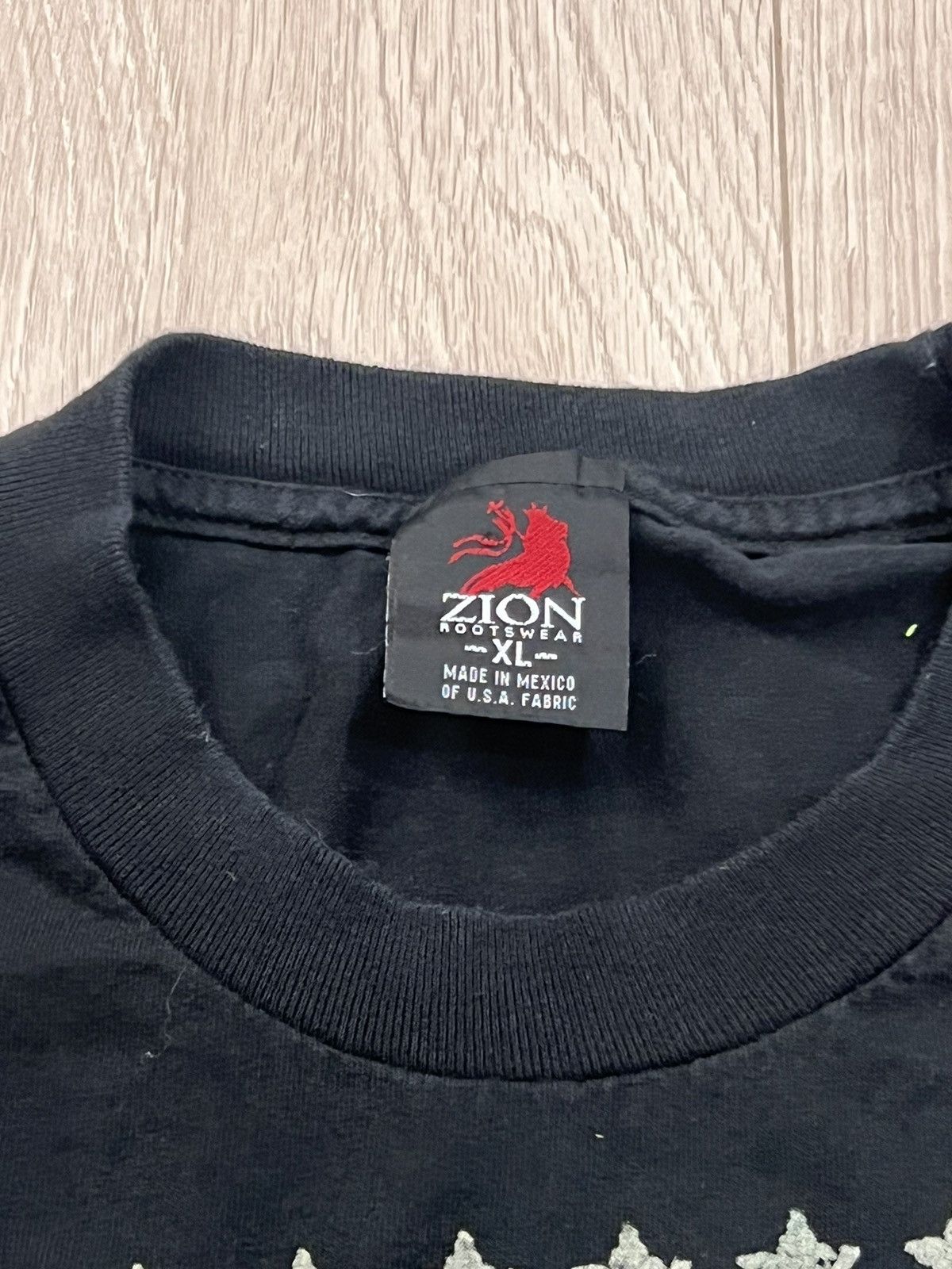 Band Tees × Bob Marley × Vintage Vintage Bob Marley Rastaman Vibration Zion Rootswear TShirt Size US XL / EU 56 / 4 - 3 Thumbnail