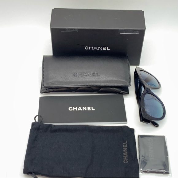 Chanel Chanel 5371 Eye Cat Sunglasses