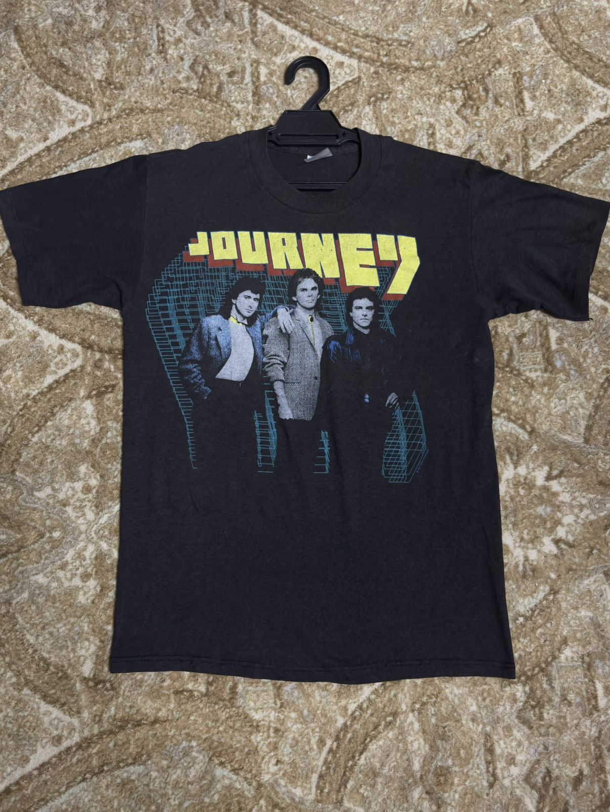 Band Tees Vintage 80s Journey Raised on Radio Albumt Tour 1986 T Shirt Size US L / EU 52-54 / 3 - 1 Thumbnail