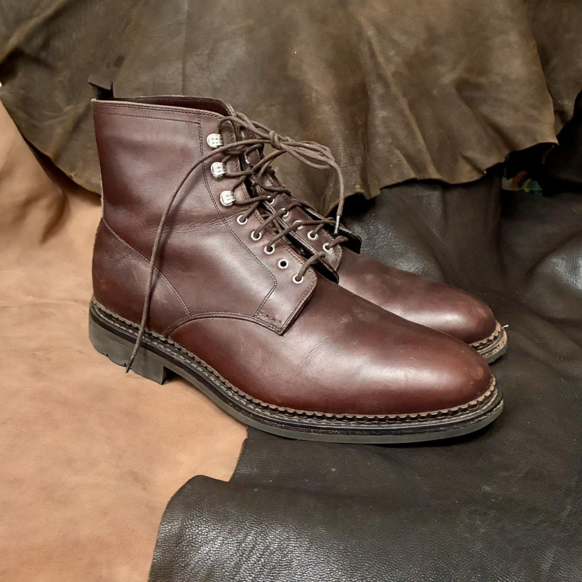 Heschung HESCHUNG HÊTRE MADE IN FRANCE WOOL LINED BURGUNDY DERBY BOOT Size US 11.5 / EU 44-45 - 1 Thumbnail