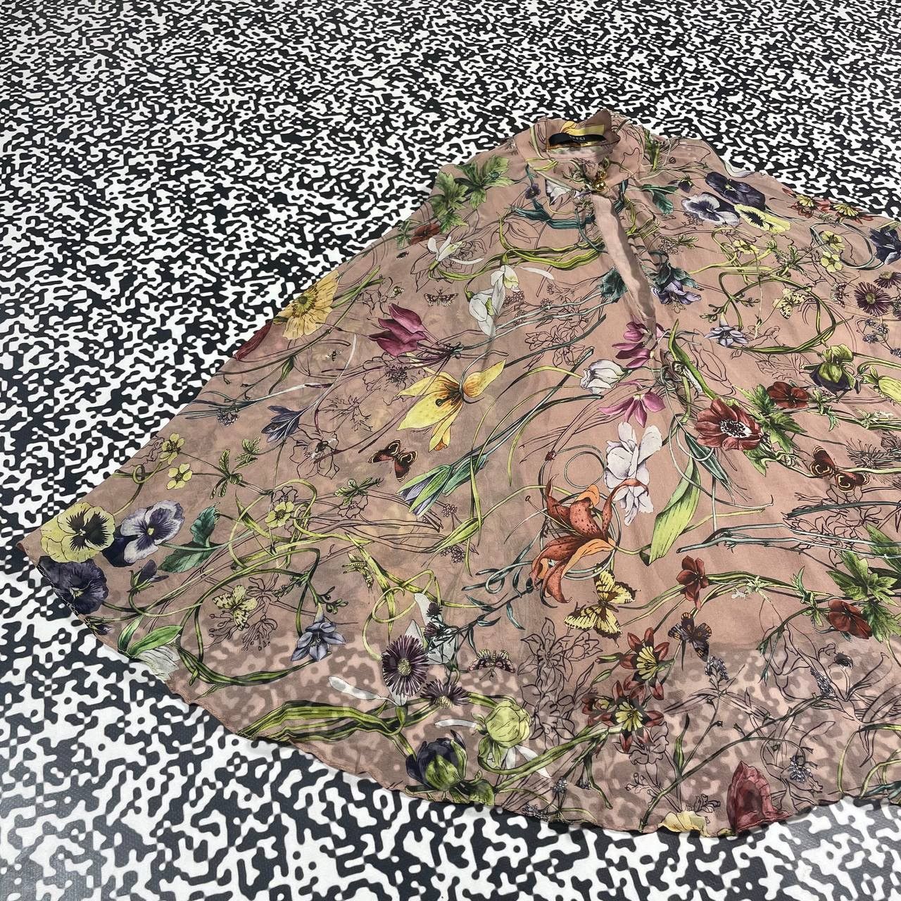 Gucci Vintage Y2K Gucci Silk Floral Style Blouses Shirt Luxury Size S / US 4 / IT 40 - 11 Thumbnail
