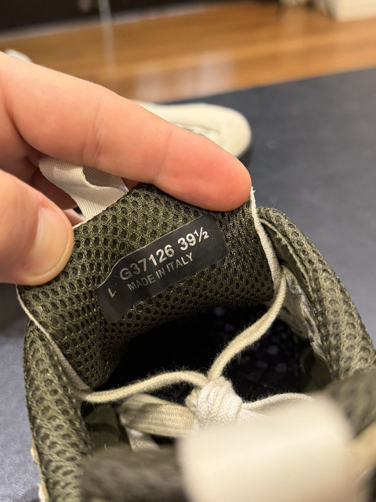 Chanel Chanel Trainer Sneakers - Beige Size US 6.5 / EU 39-40 - 6 Thumbnail