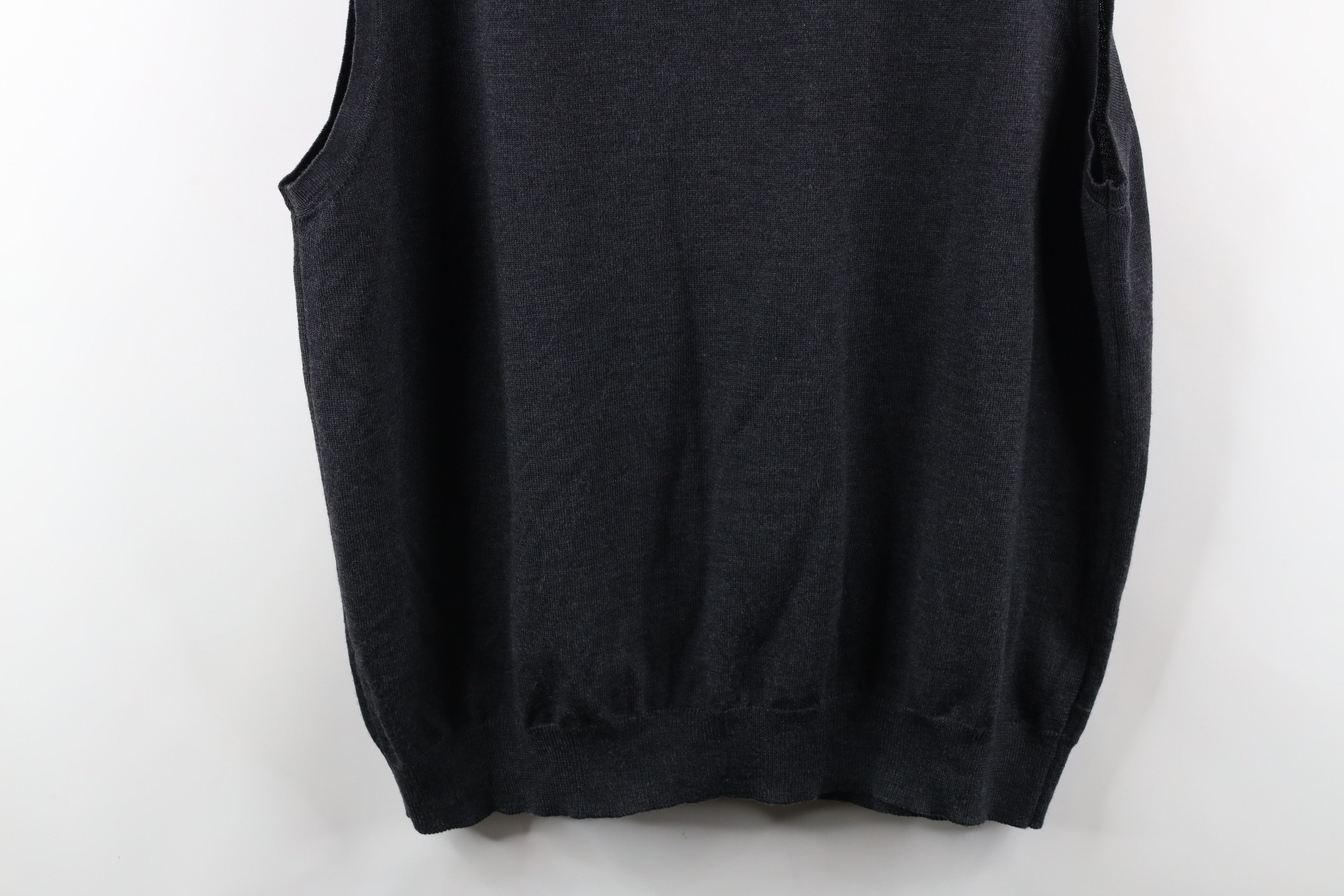 Vintage Vintage 90s Streetwear Wool Knit Sweater Vest Charcoal Gray Size US XXL / EU 58 / 5 - 7 Thumbnail