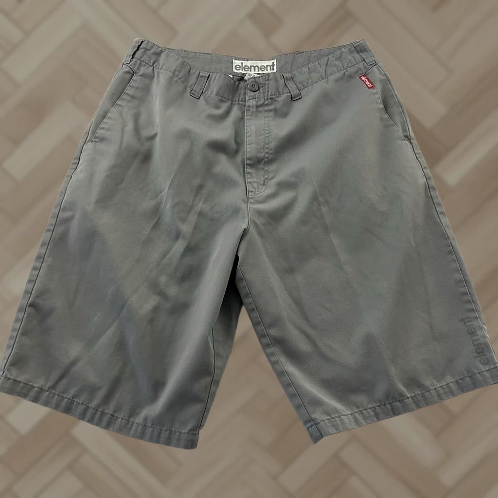 Element VINTAGE Element Chino Shorts Men's 36 Gray Baggy 13" Inseam Size US 36 / EU 52 - 1 Thumbnail