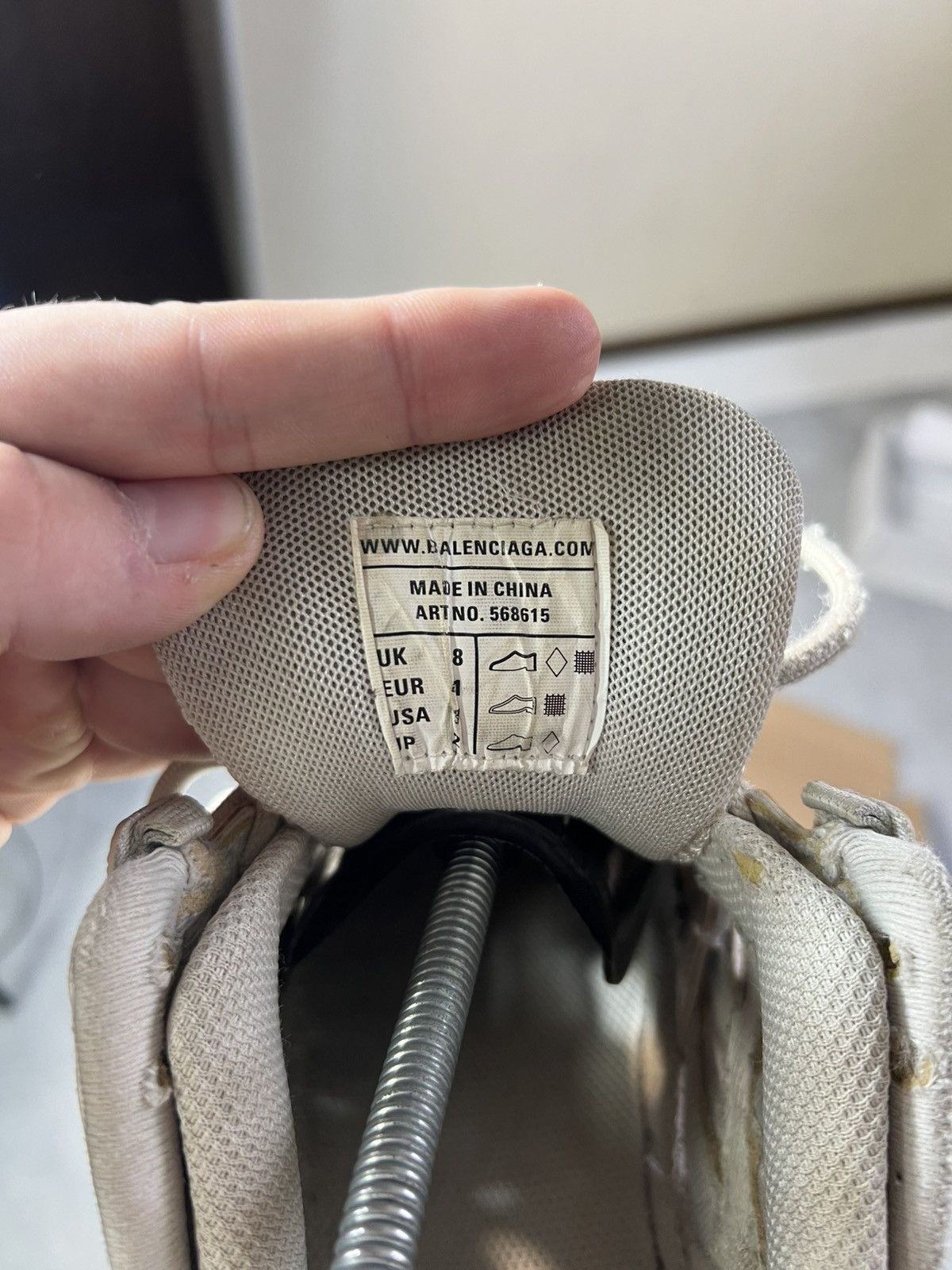 Balenciaga Size 8 - Balenciaga Track 2.0 White Beige Men’s Sneakers Size US 8 / EU 41 - 12 Thumbnail