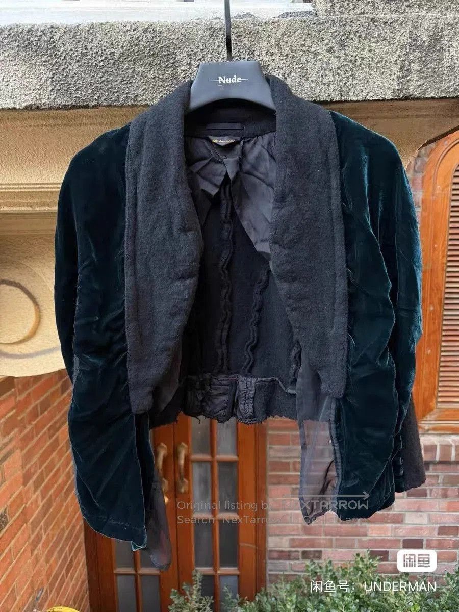 Comme des Garcons Comme des Garçons Dark Green Velvet Cape Jacket. Size US M / EU 48-50 / 2 - 2 Thumbnail