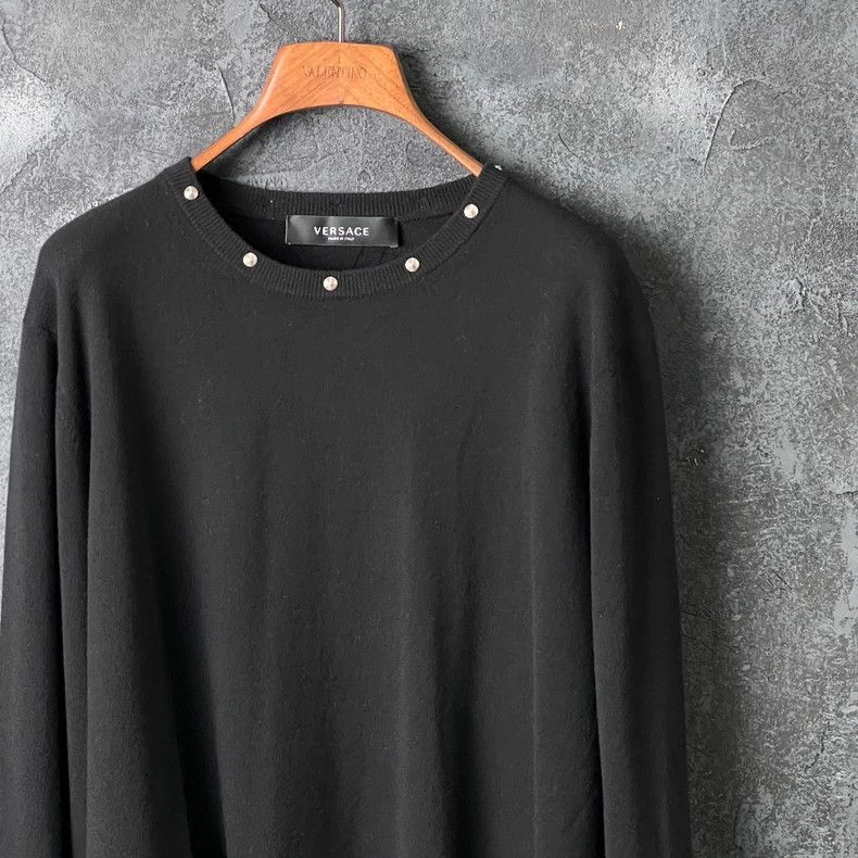 Versace Versace Studded Crew Neck Sweater Size US M / EU 48-50 / 2 - 3 Thumbnail
