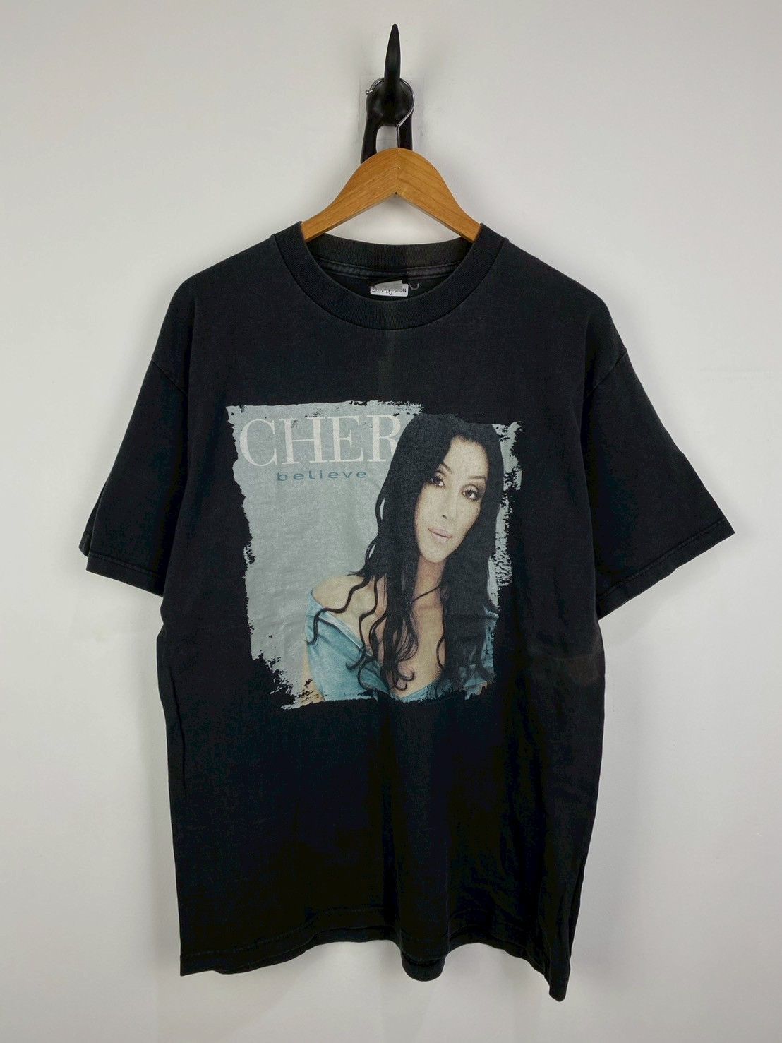 Vintage Vintage Cher Believe T-Shirts DO1206 Size US L / EU 52-54 / 3 - 2 Thumbnail