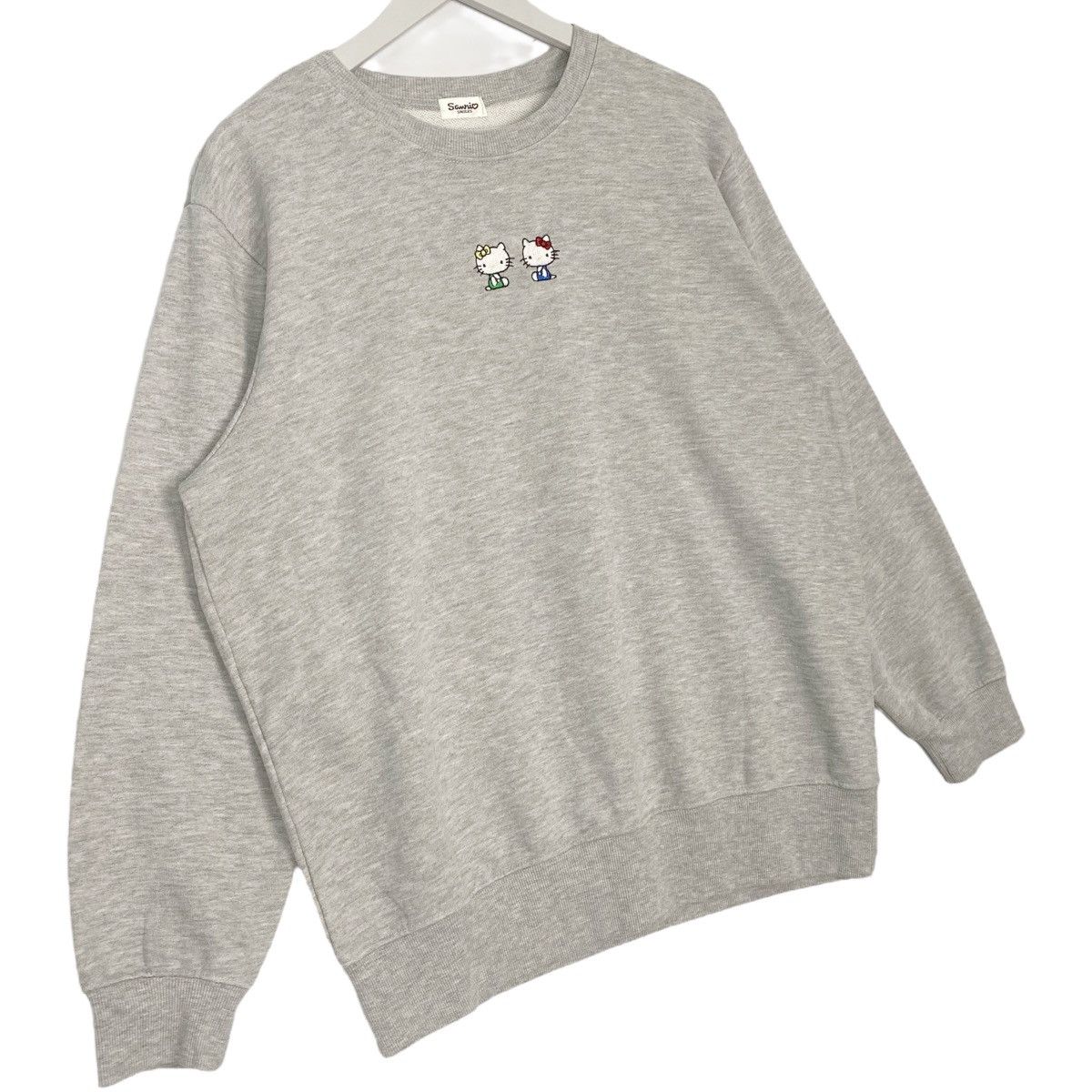 Other Vintage Hello Kitty Crewneck Sweatshirt Gray Size L Size US M / EU 48-50 / 2 - 3 Thumbnail