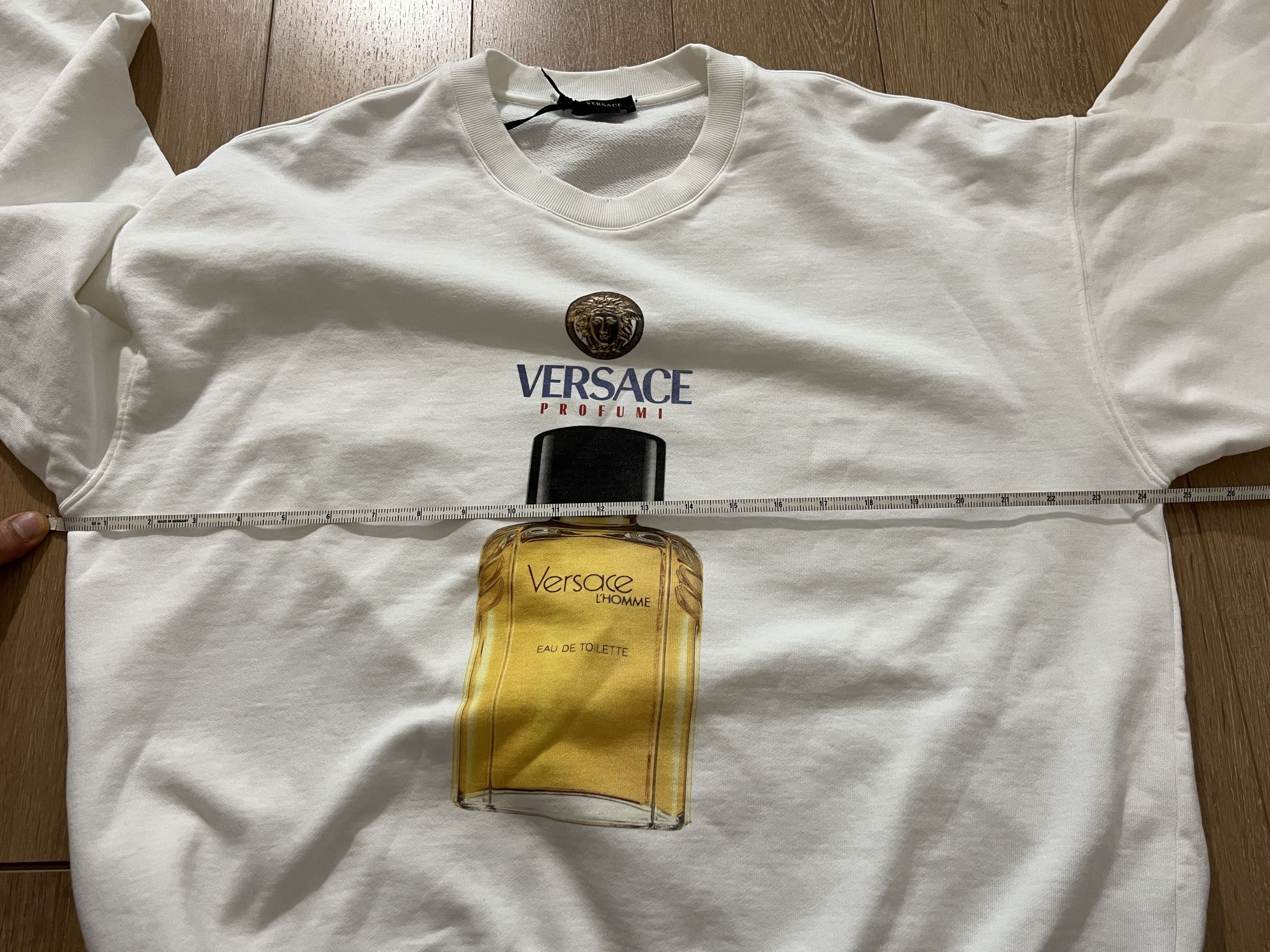 Versace AUTHENTIC new VERSACE runway PULLOVER sz L Size US L / EU 52-54 / 3 - 12 Thumbnail