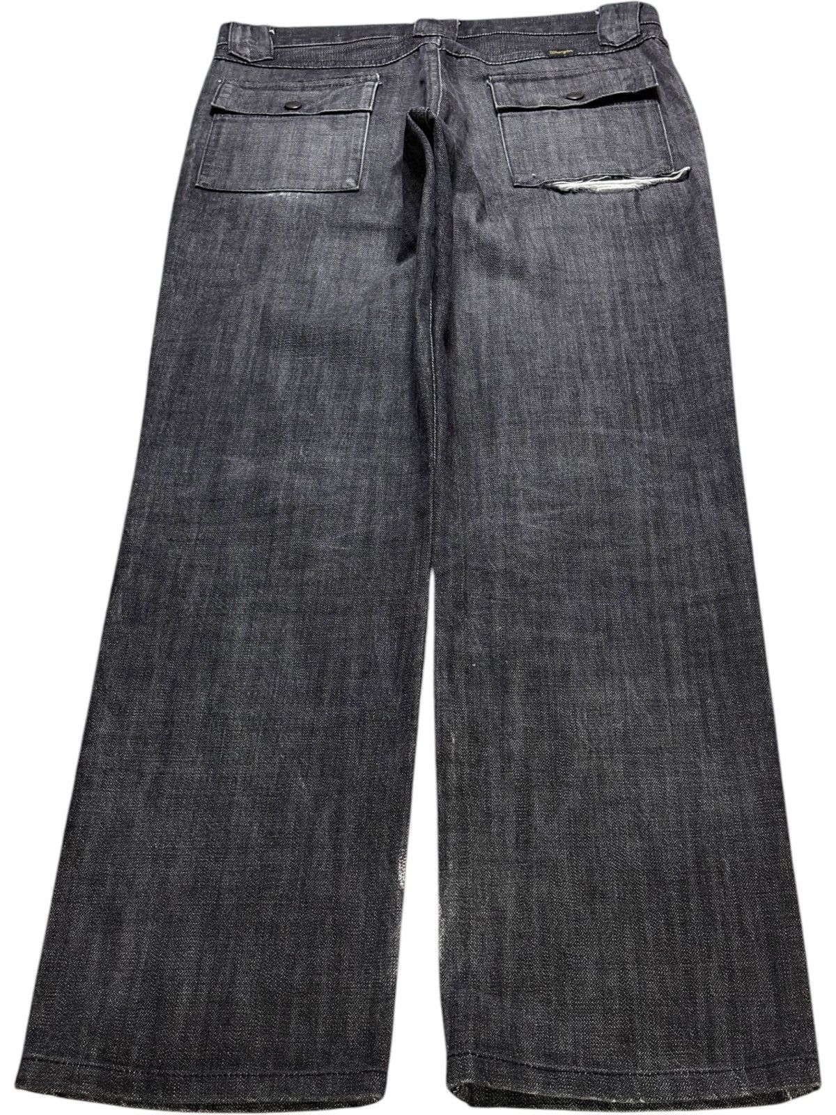 Wrangler Vintage Wrangler Distressed Bush Pant Loose Jeans Size US 32 / EU 48 - 2 Thumbnail