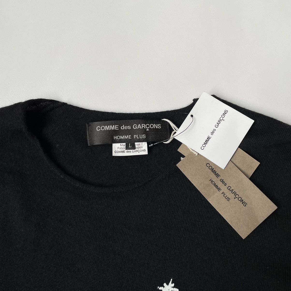 Comme des Garcons A/W 15 ‘Metal Logo’ Black Sweater Size US M / EU 48-50 / 2 - 3 Thumbnail