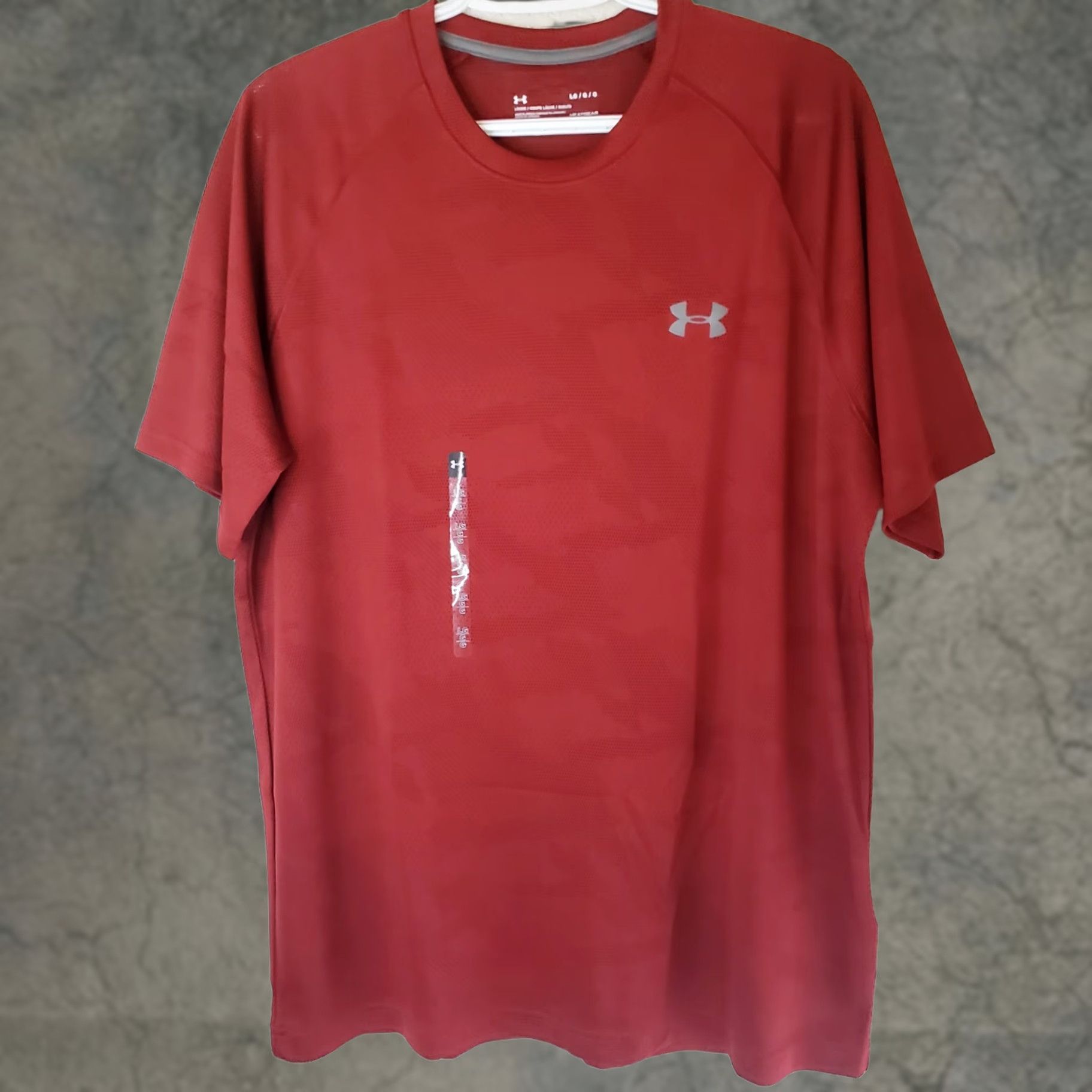 Under Armour Under Armour Heat Gear Loose Fit Anti-Odor Perforated Shirt Mens L Red New Size US L / EU 52-54 / 3 - 1 Thumbnail