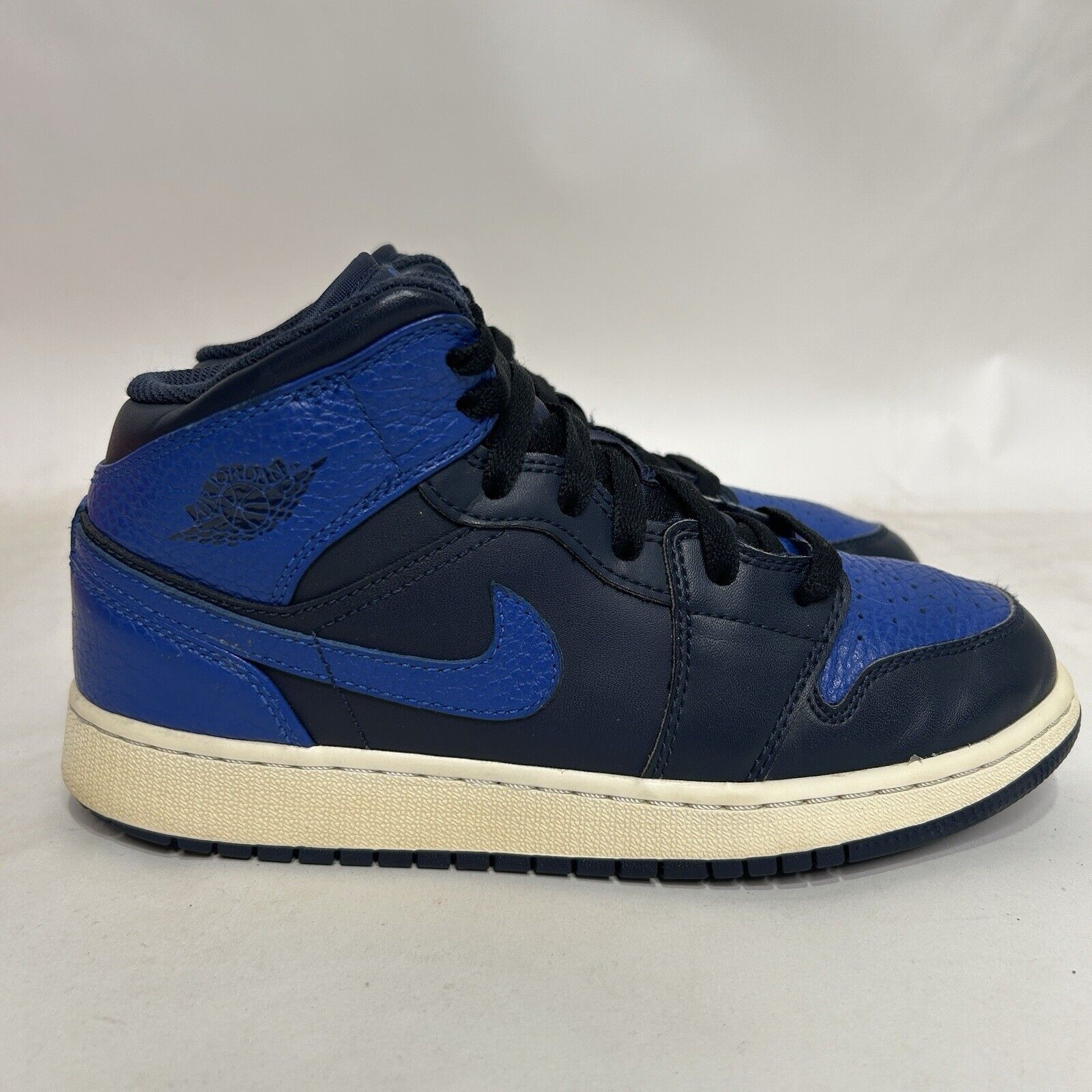 Nike Nike Air Jordan 1 Mid Retro GS “Obsidian Royal” 2024 Size US 7.5 / IT 37.5 - 4 Thumbnail
