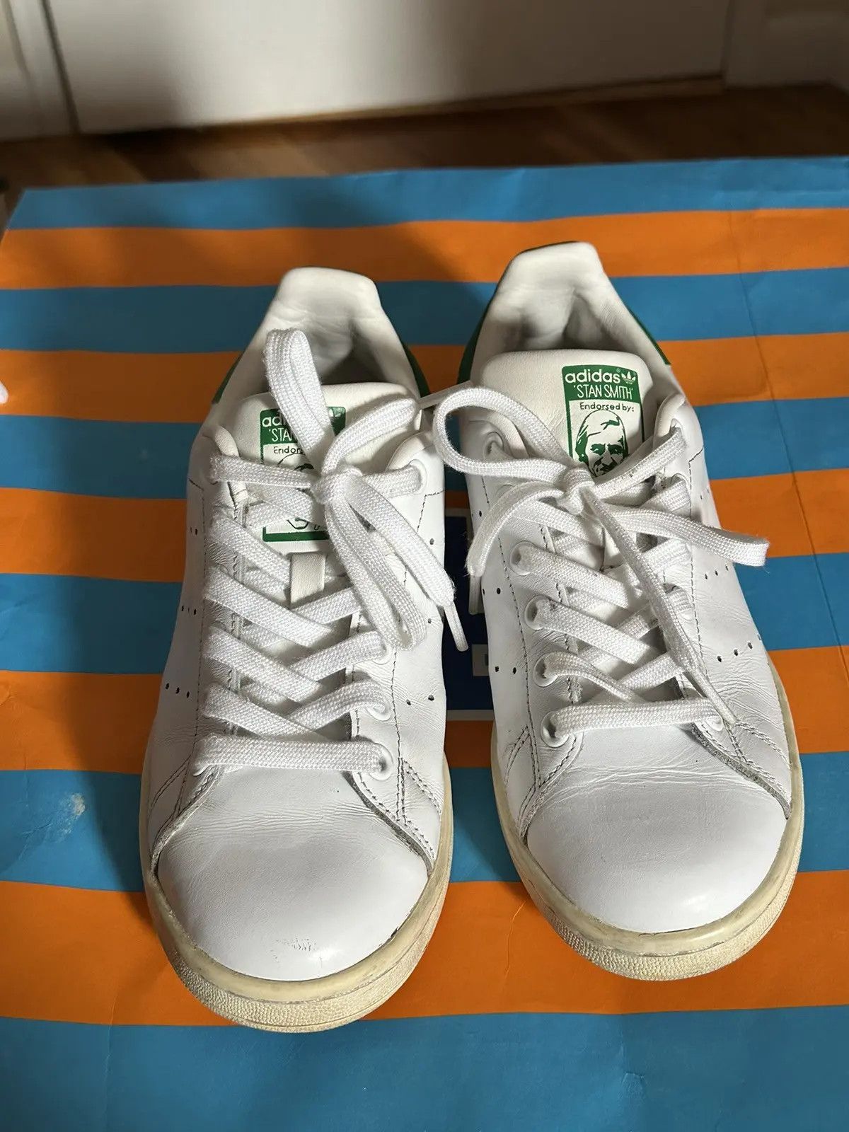 Adidas STAN SMITH SHOES (2015) Size US 5 / EU 37 - 2 Thumbnail