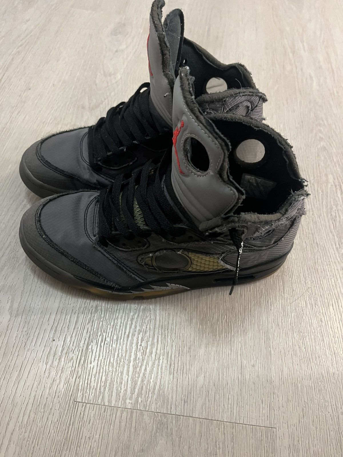 Jordan Brand × Off-White Off-White x Jordan 5 “Muslin” Size US 9 / EU 42 - 2 Thumbnail