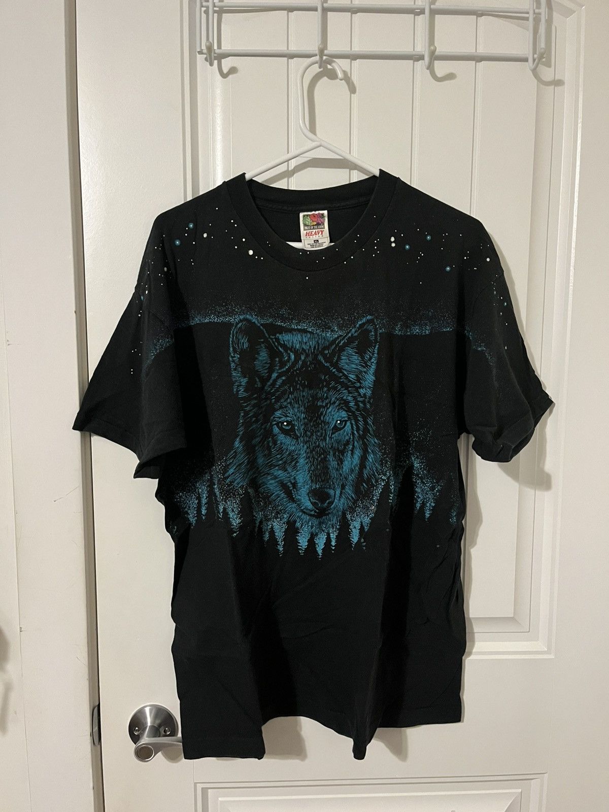 Vintage Vintage Wolf Green All Over Print AOP Fruit Of Loom Tag Size US XL / EU 56 / 4 - 1 Thumbnail