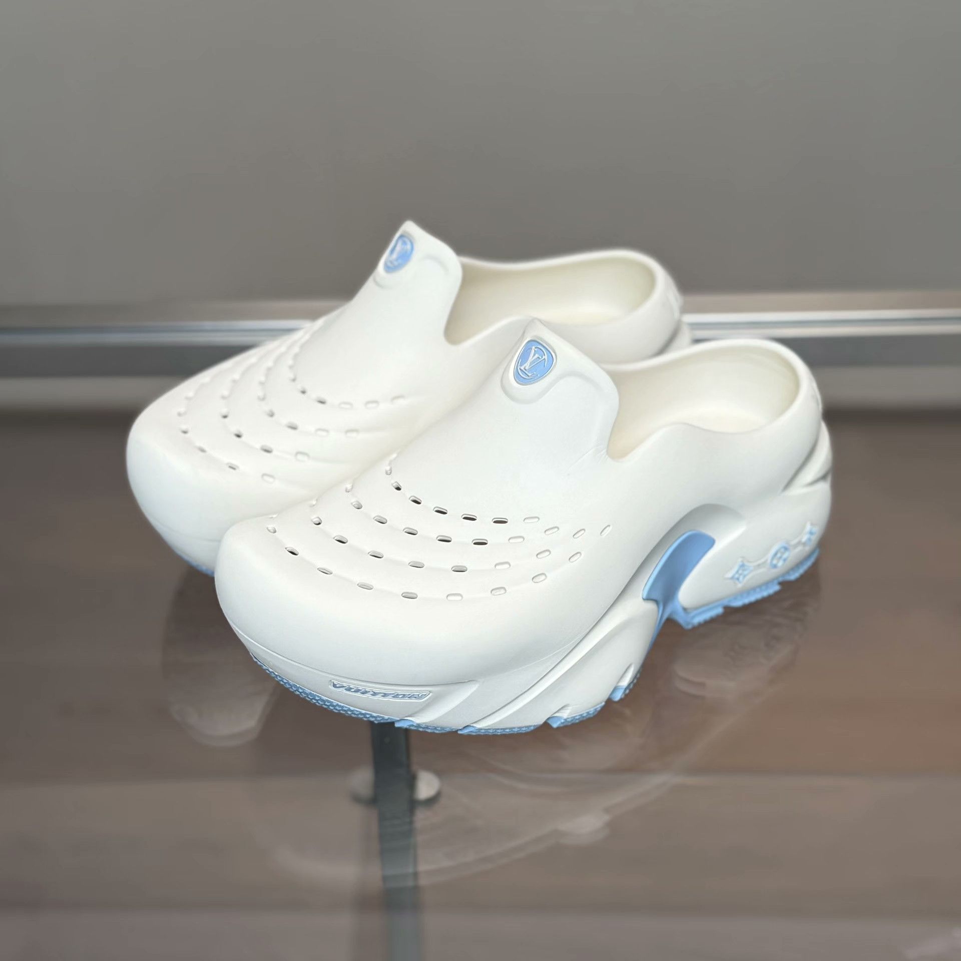 Louis Vuitton Louis Vuitton Shark Blue Sandals 42 Men Size US 9 / EU 42 - 1 Thumbnail
