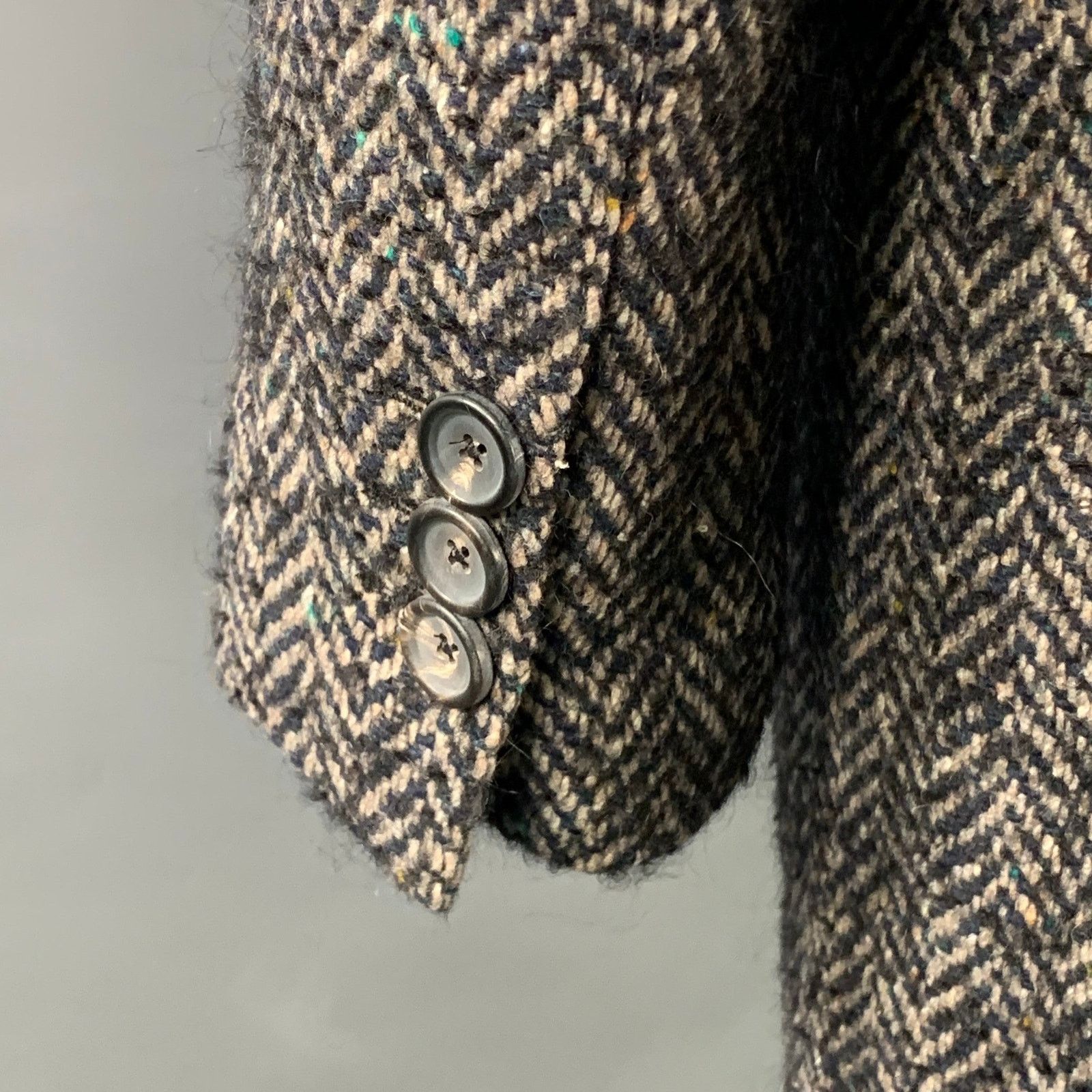 Other Grey Black Herringbone Wool Double Breasted Peak Lapel Coat Size US XL / EU 56 / 4 - 5 Thumbnail