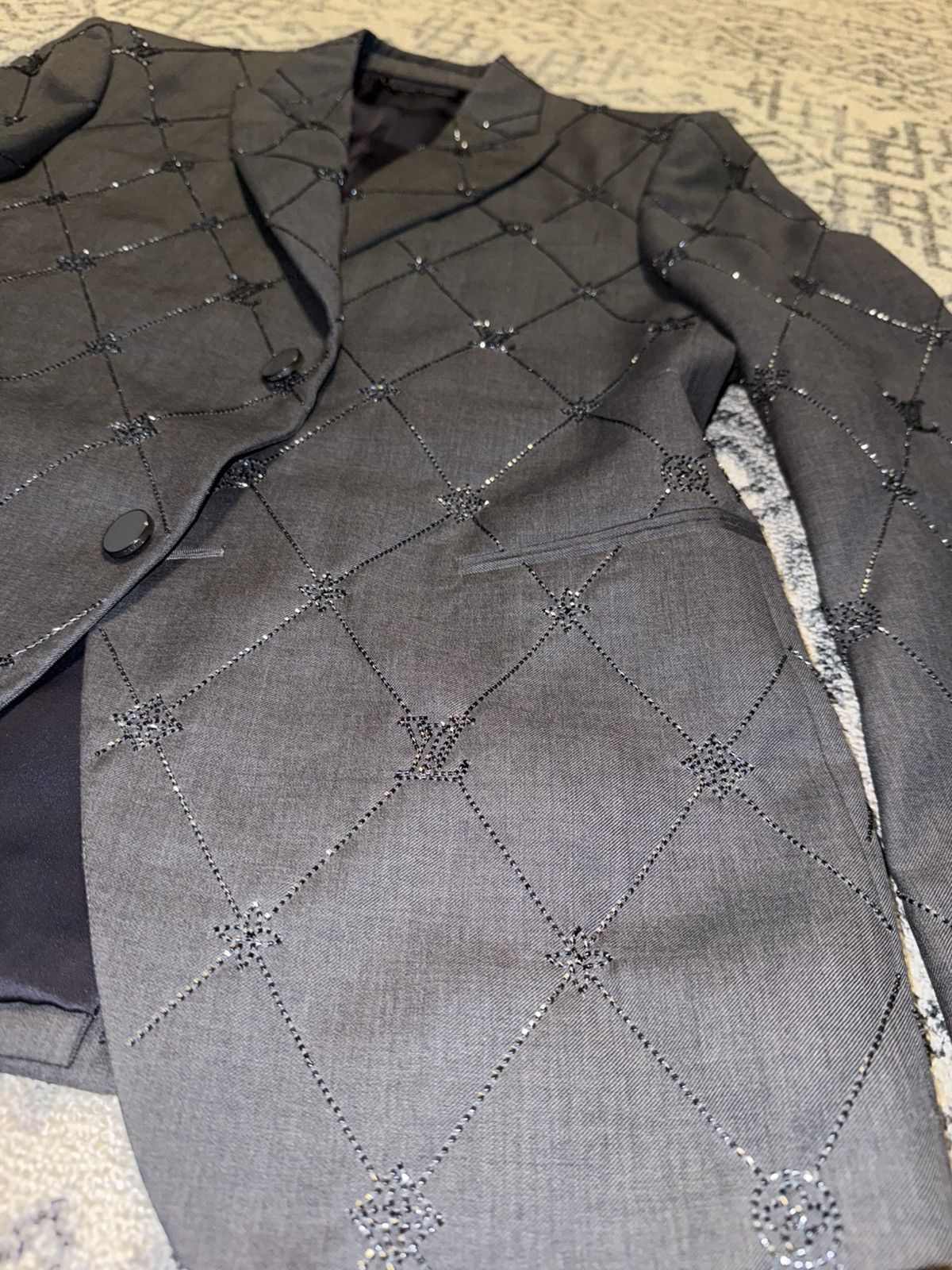 Louis Vuitton Louis Vuitton Evening Cut Away Jacket (1AAV14) Size 50R - 14 Thumbnail