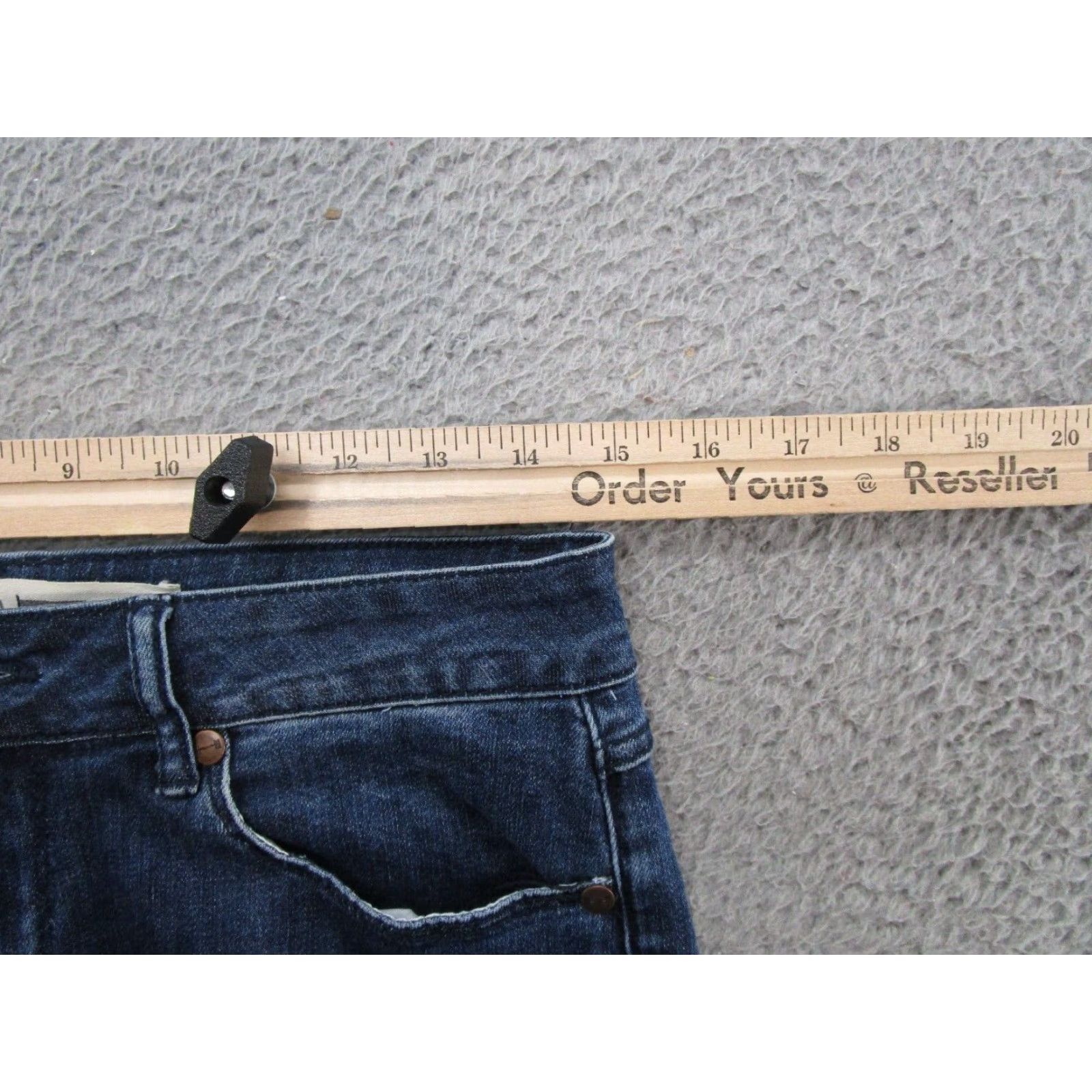 Vintage Barbell Jeans Men’s Blue Medium Wash Denim Skinny Stretch Jeans SZ 38x31 Size US 28 / EU 44 - 7 Thumbnail