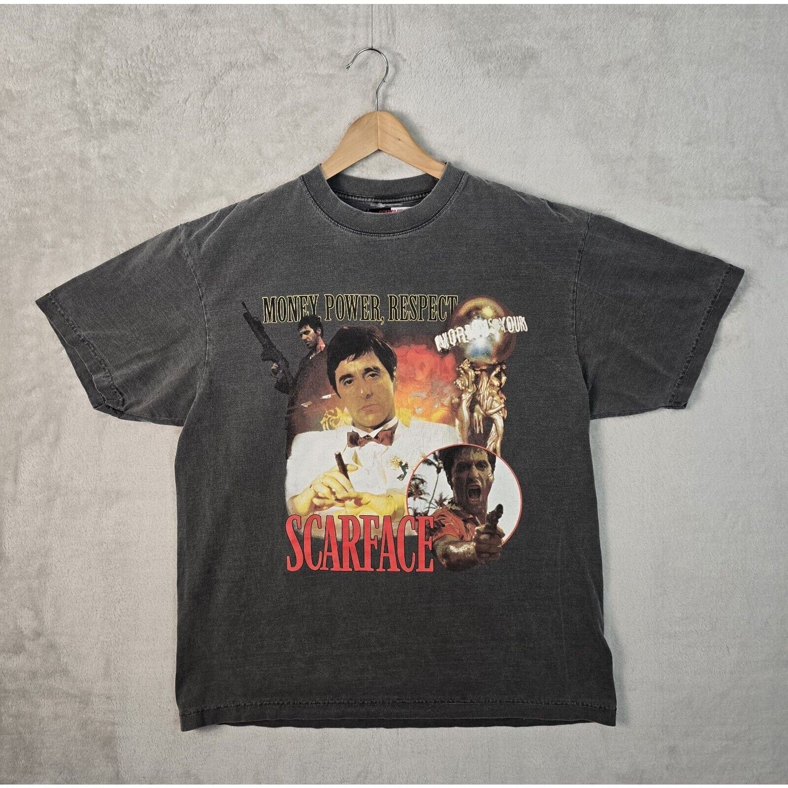 Rap Tees Scarface Shoe Palace The World Is Yours Shirt Large Movie Size US L / EU 52-54 / 3 - 2 Thumbnail