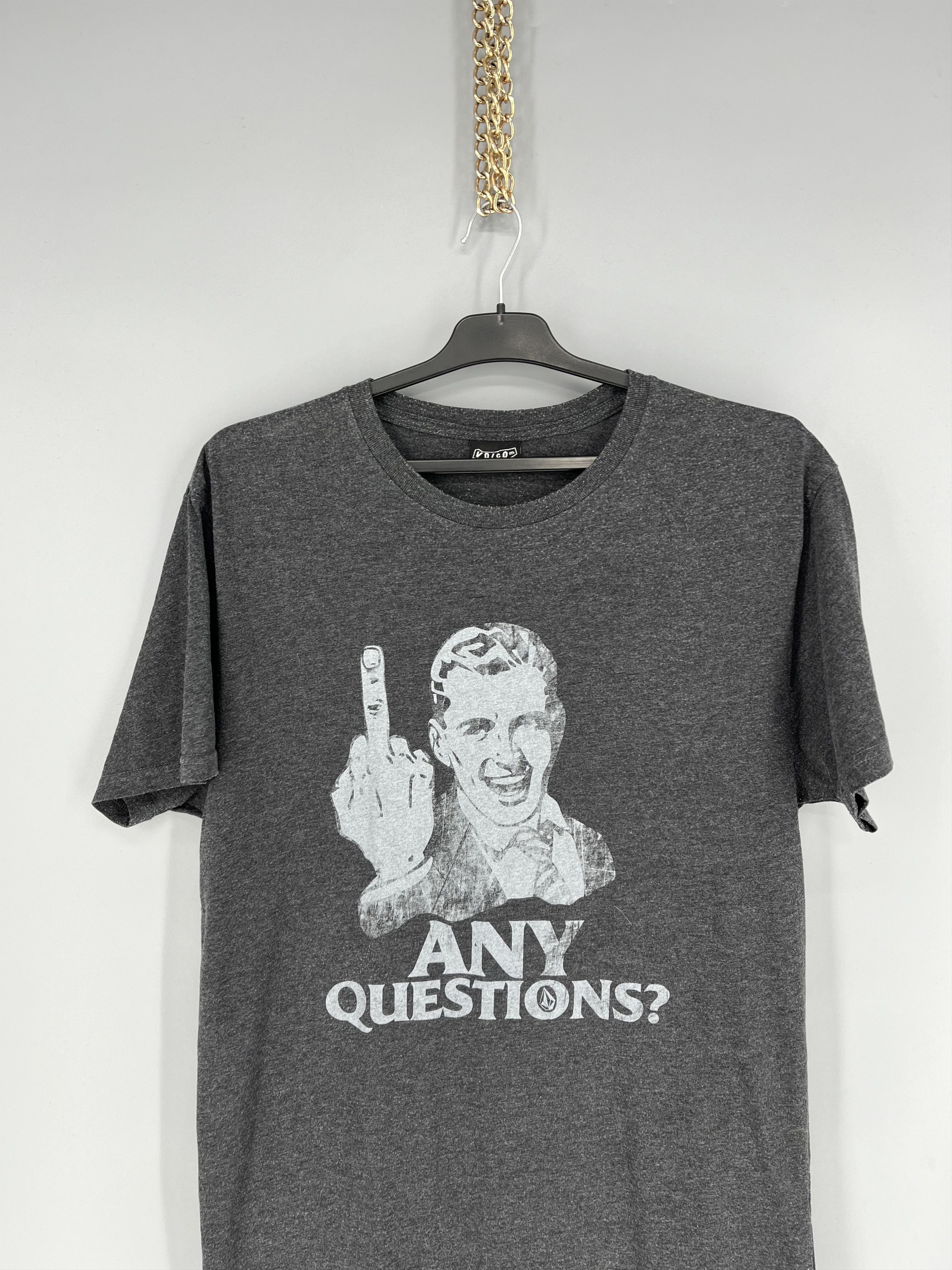 Other Vintage Tshirt VOLCOM ANY QUESTIONS Size US L / EU 52-54 / 3 - 6 Thumbnail
